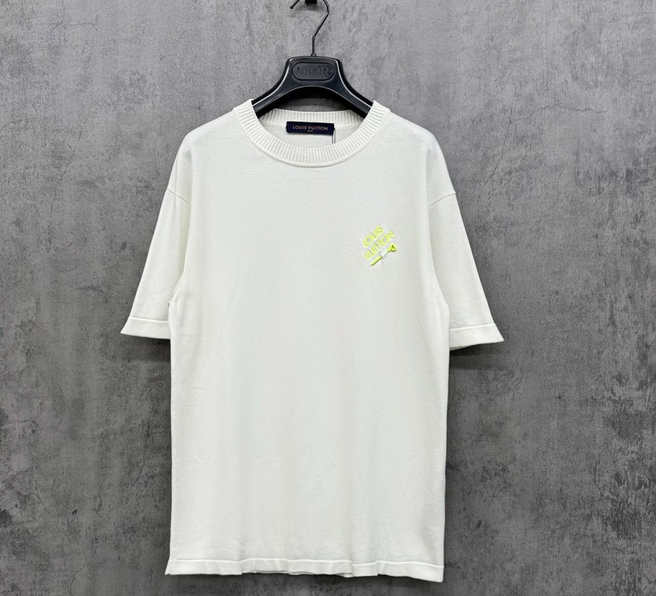 Louis Vuitton Louis Vuitton Pin Embroidery Knit T-Shirt M Size US M / EU 48-50 / 2 - 2 Thumbnail