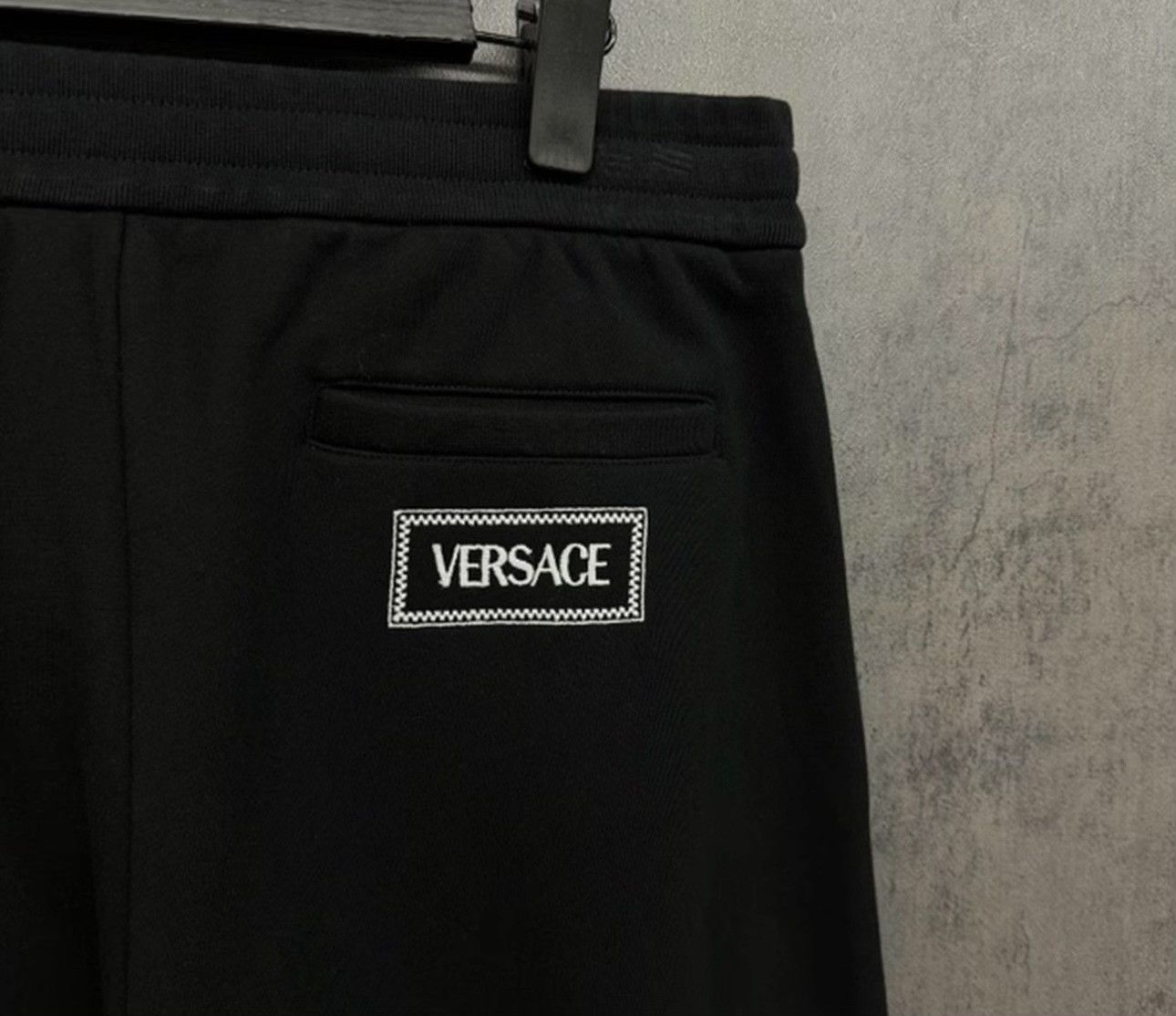 Versace Versace Logo Patch Knit Sweatpants US 32 Size US 32 / EU 48 - 3 Thumbnail