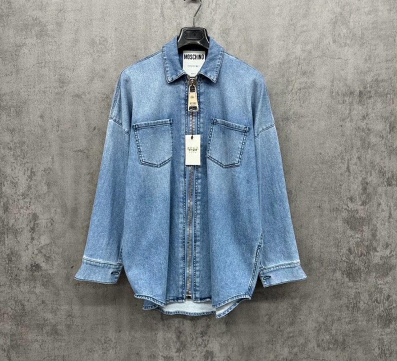 Moschino Moschino Couture Large Zip Oversized Denim Jacket 38 Size XS / US 0-2 / IT 36-38 - 2 Thumbnail