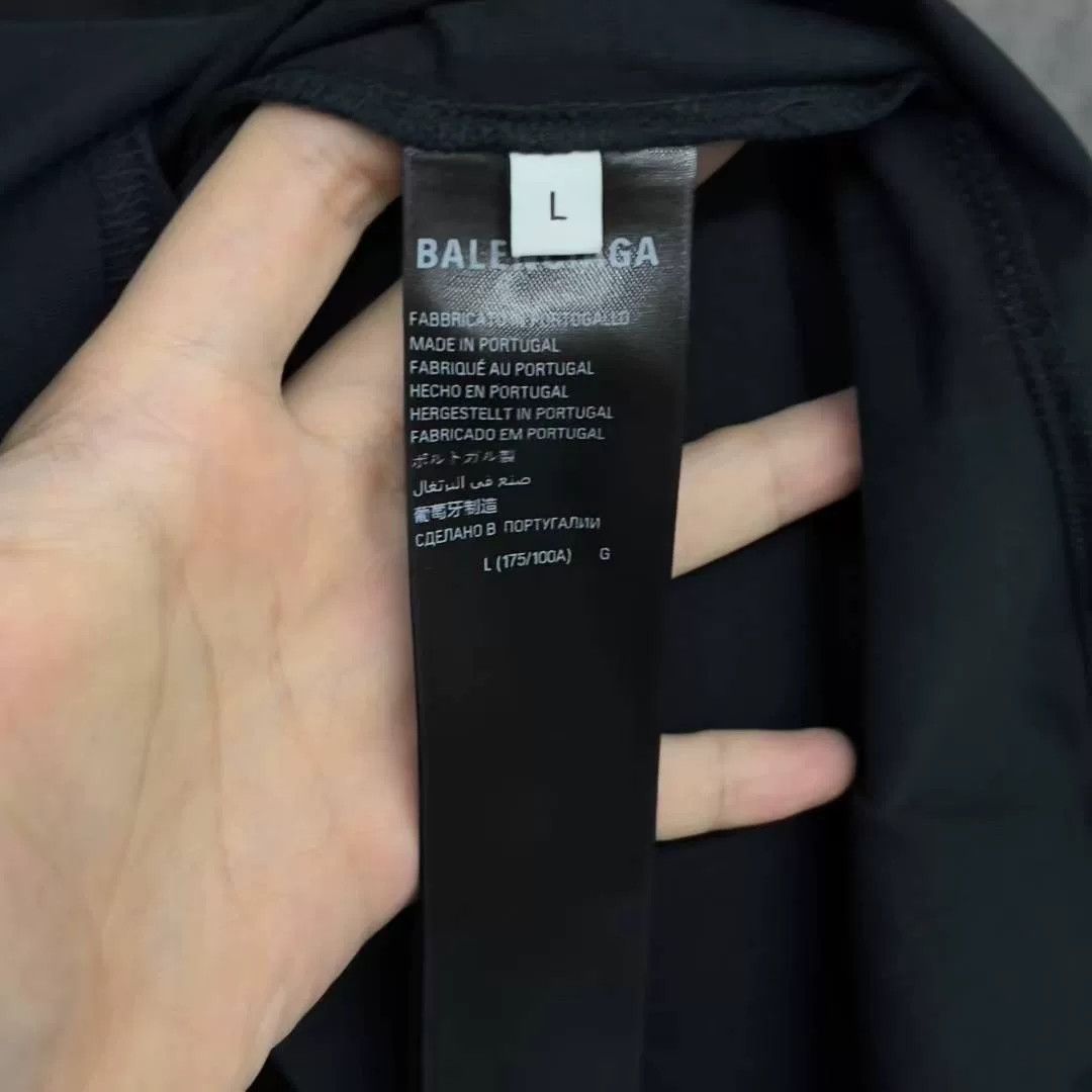 Balenciaga Balenciaga 520 Graphic Logo T-Shirt L Size US L / EU 52-54 / 3 - 5 Thumbnail