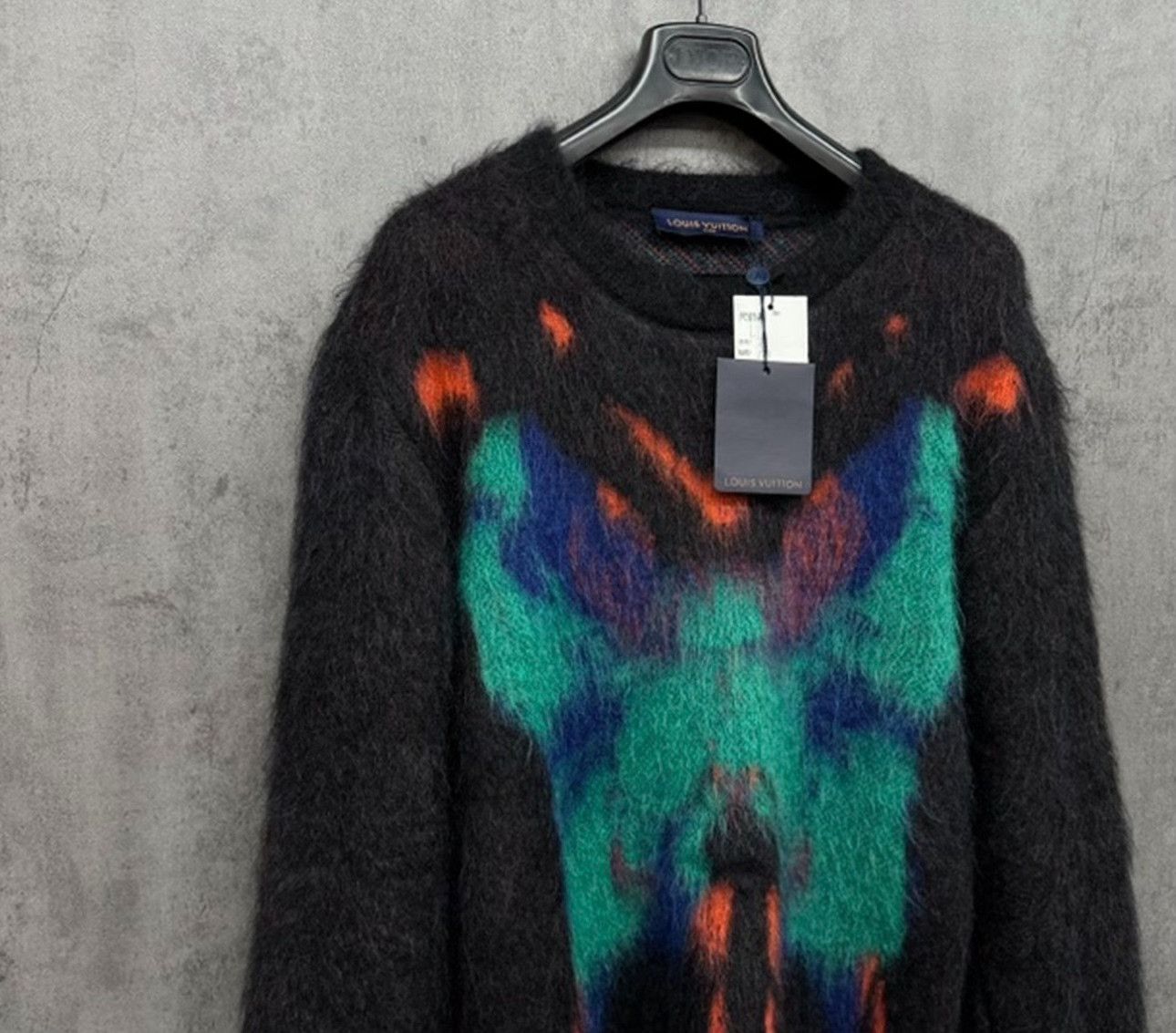 Louis Vuitton Louis Vuitton Butterfly Mohair Sweater L Size US L / EU 52-54 / 3 - 3 Thumbnail