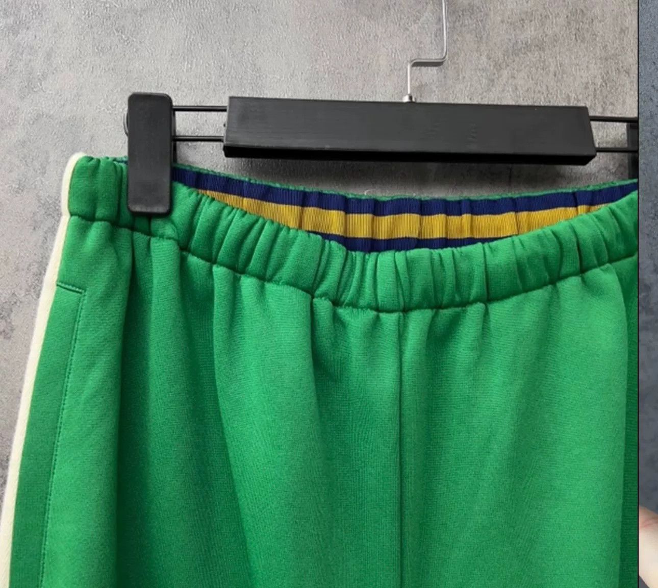Gucci Gucci Side Stripe Jersey Sweatpants S Size US 30 / EU 46 - 4 Thumbnail
