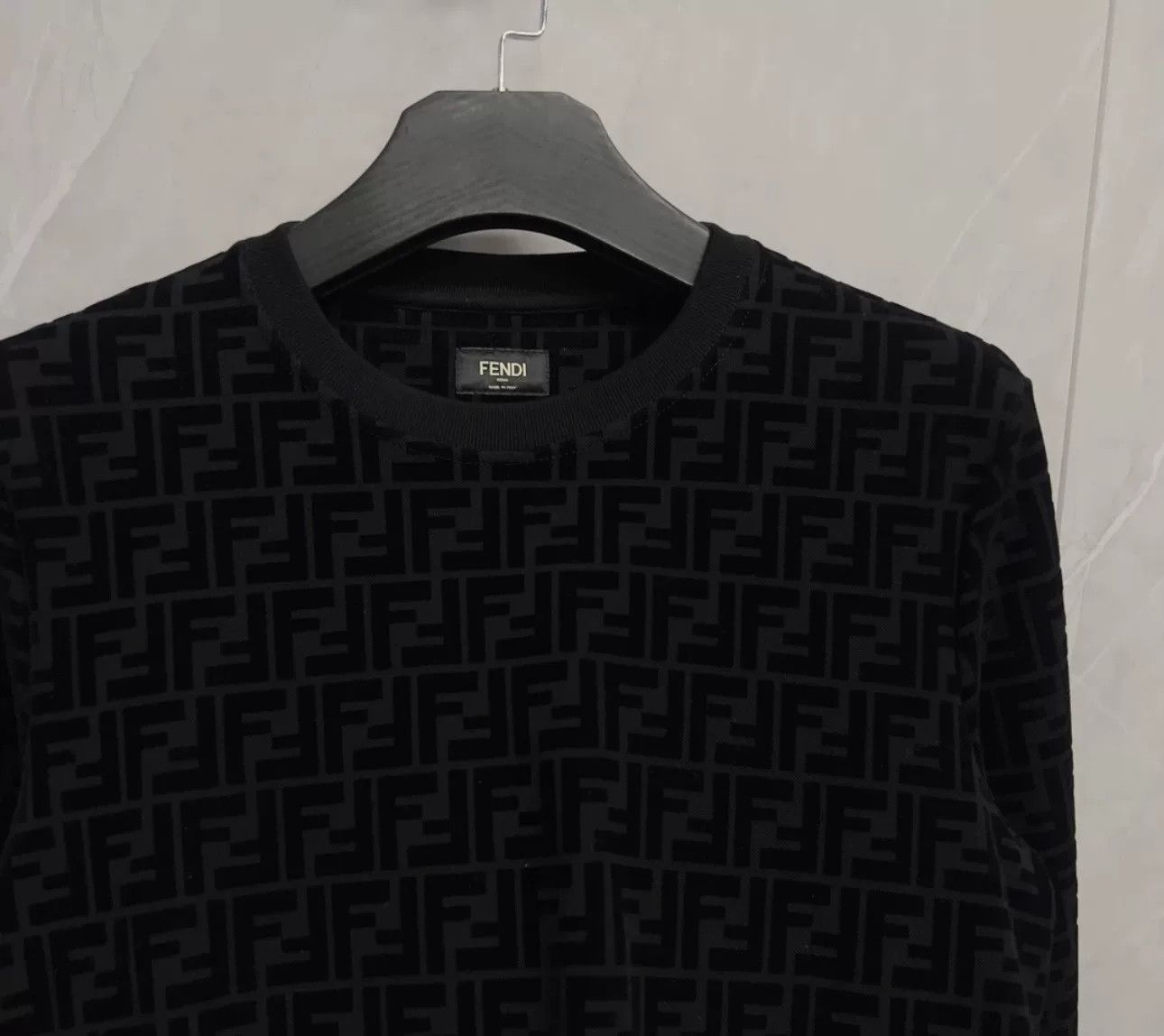 Fendi Fendi Velvet FF Logo Sweatshirt XS Size US XS / EU 42 / 0 - 3 Thumbnail