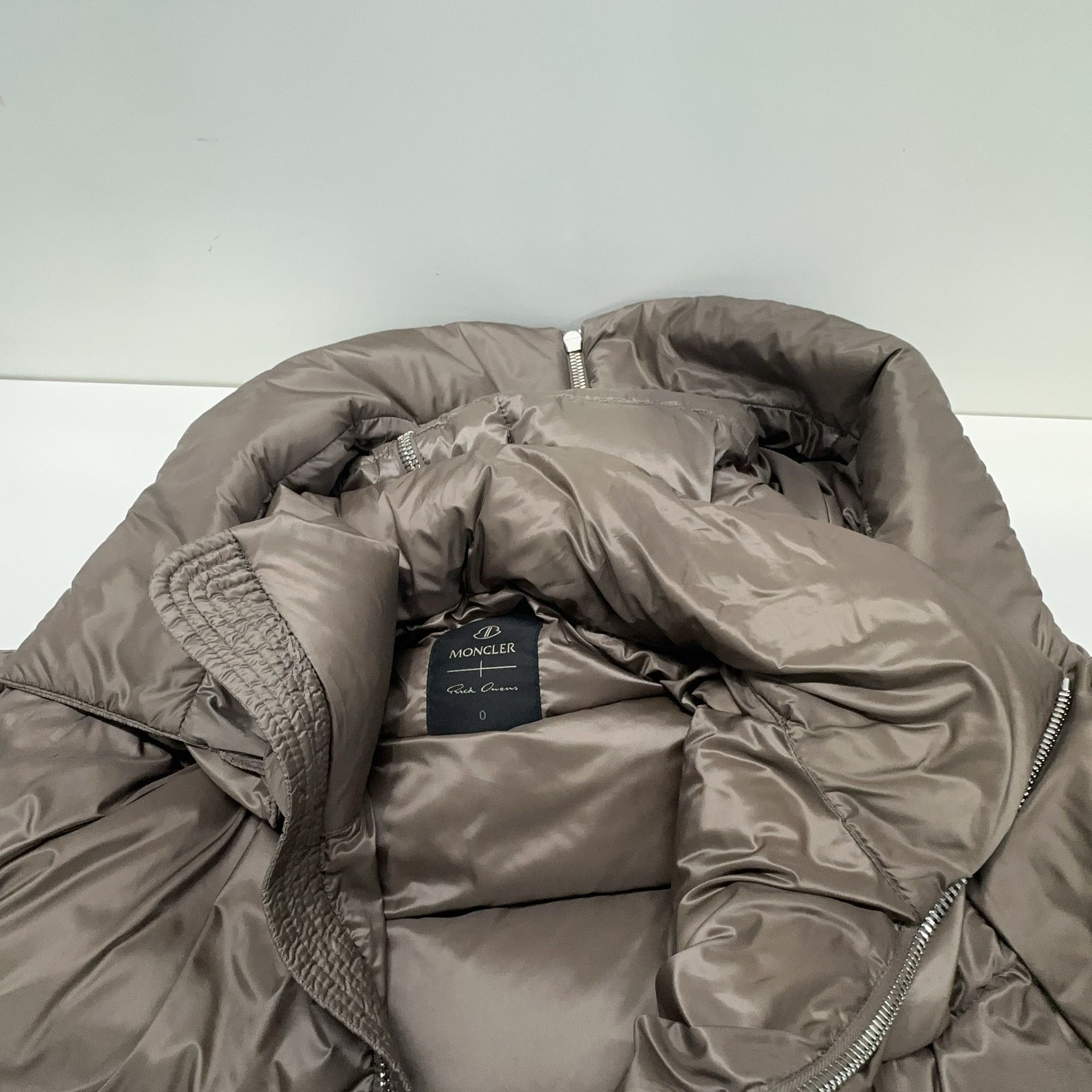 Rick Owens Rick Owens x Moncler Cyclopic Down Puffer Jacket Size 3 Size US L / EU 52-54 / 3 - 7 Thumbnail