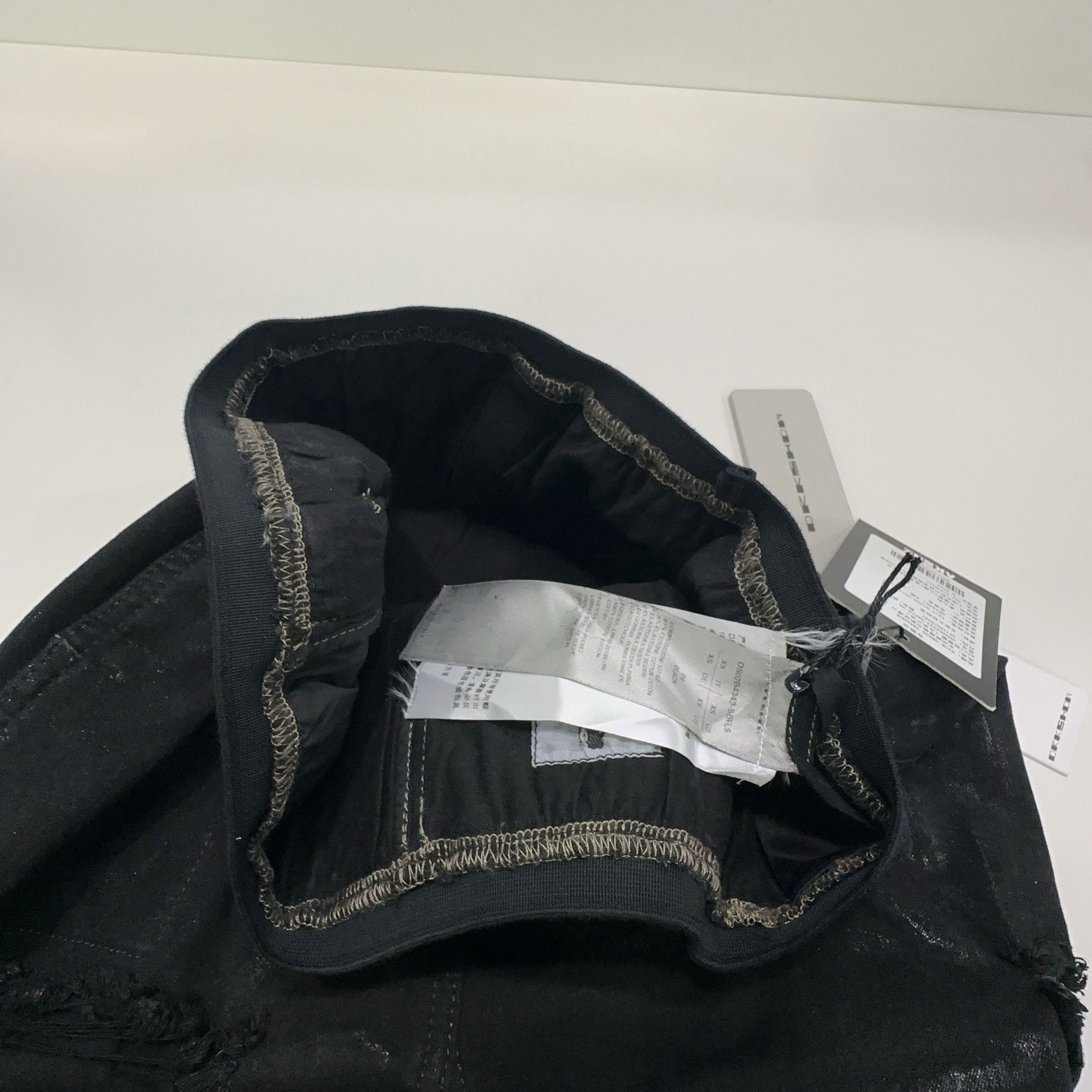 Rick Owens Drkshdw Rick Owens DRKSHDW Distressed Sacrimini Mini Skirt XS Size 27" / US 4 / IT 40 - 7 Thumbnail