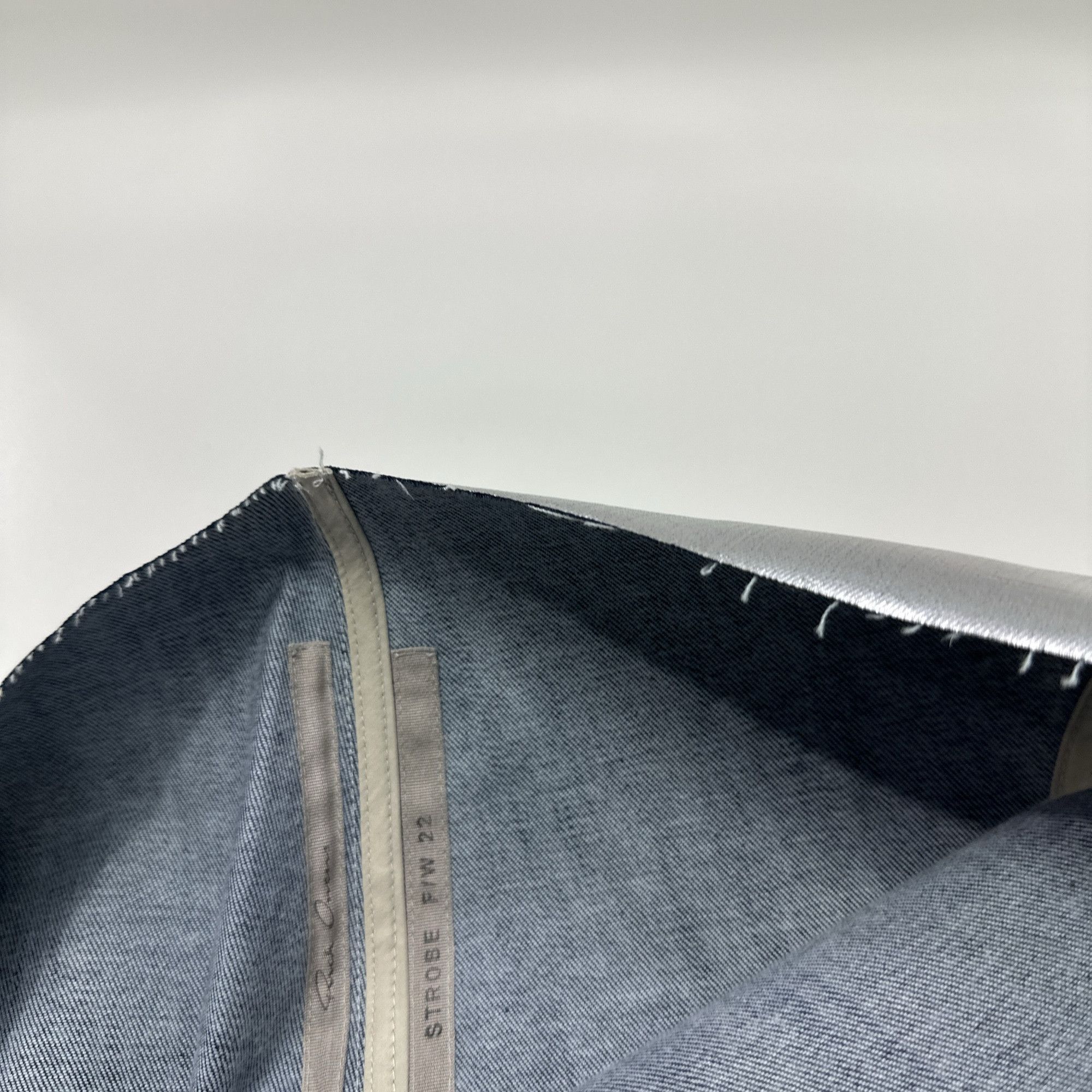 Rick Owens Rick Owens FW22 Silver Metallic Tank Top IT 42 Size M / US 6-8 / IT 42-44 - 3 Thumbnail