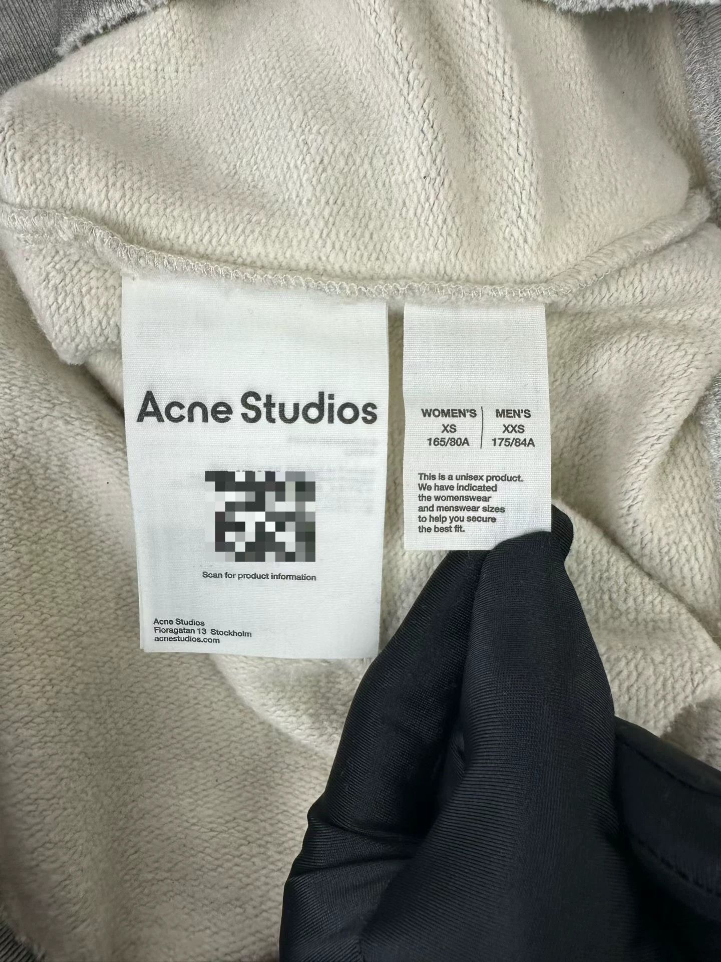 Acne Studios Acne Studios Bow Graphic Graffiti Sweatshirt XS Size XS / US 0-2 / IT 36-38 - 5 Thumbnail