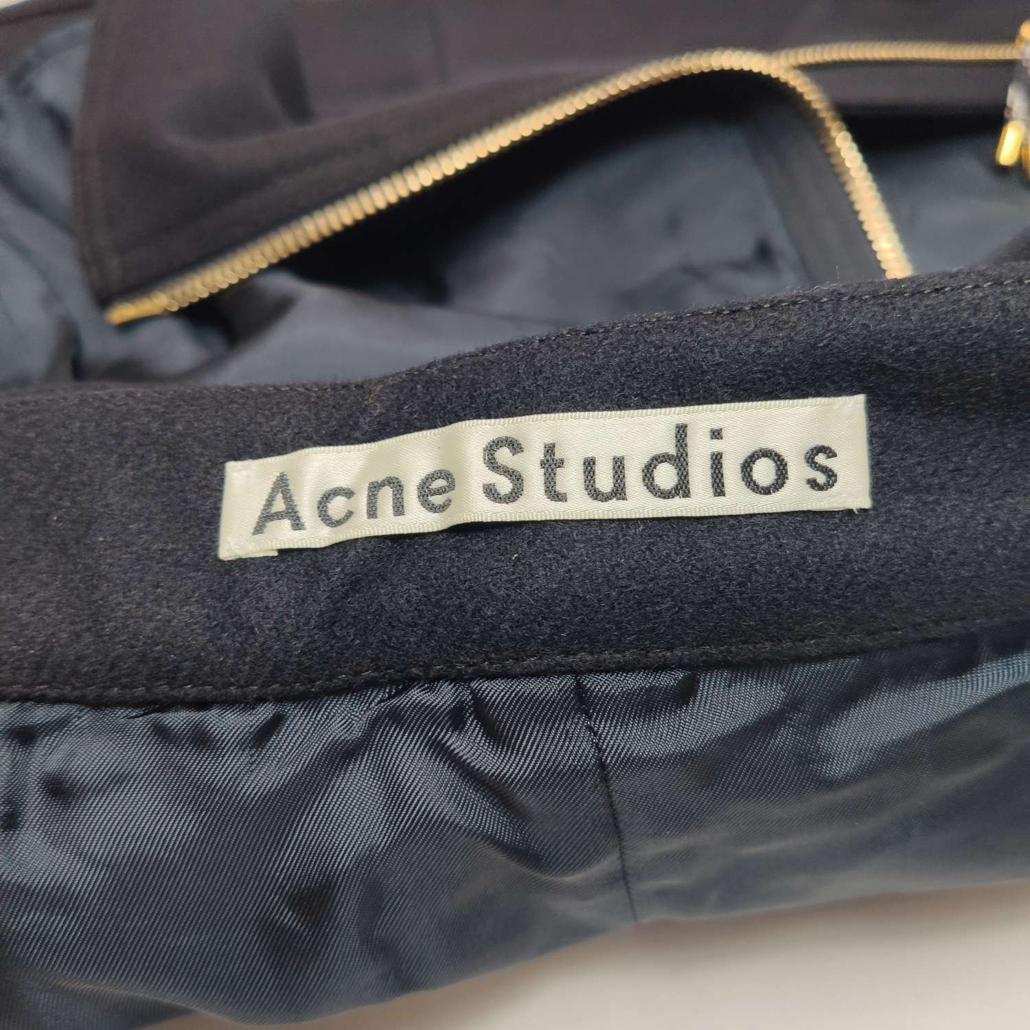 Acne Studios Acne Studios Women 26 Midi Skirts Size 26" / US 2 / IT 38 - 3 Thumbnail