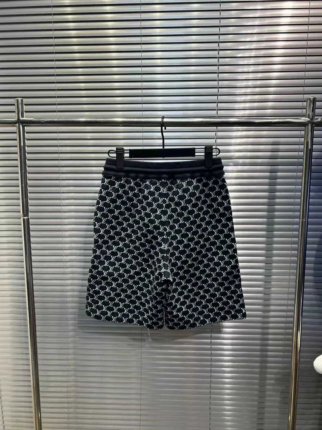 Louis Vuitton Louis Vuitton Monogram Fishnet Drawstring Shorts XS Size US 28 / EU 44 - 3 Thumbnail