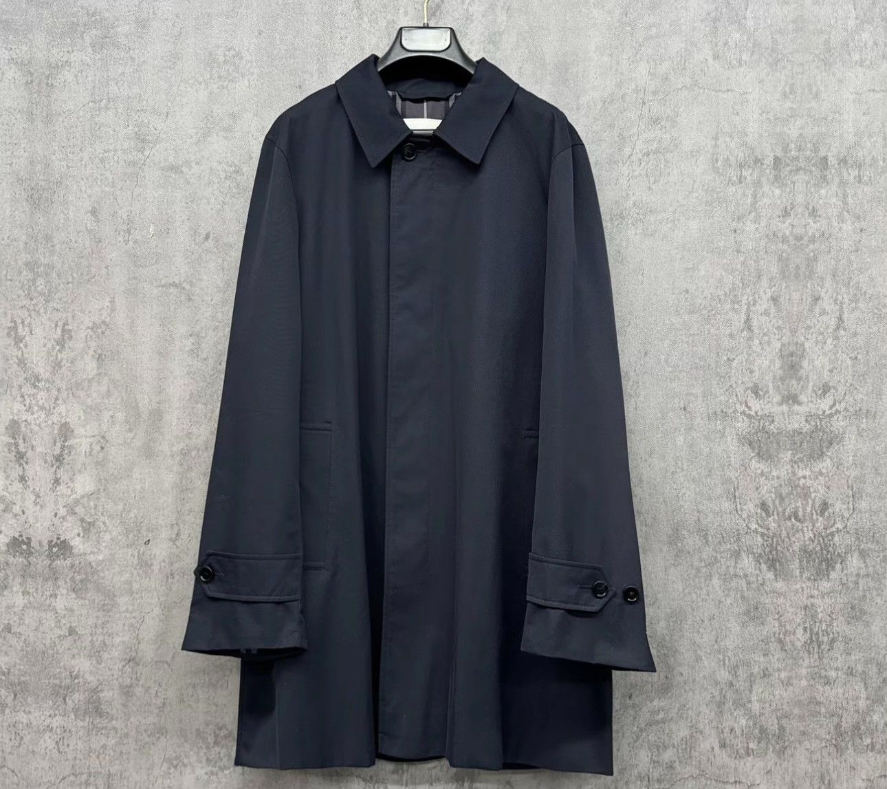 Burberry Burberry Gray Check Lined Trench Coat Size 52 Size US L / EU 52-54 / 3 - 2 Thumbnail