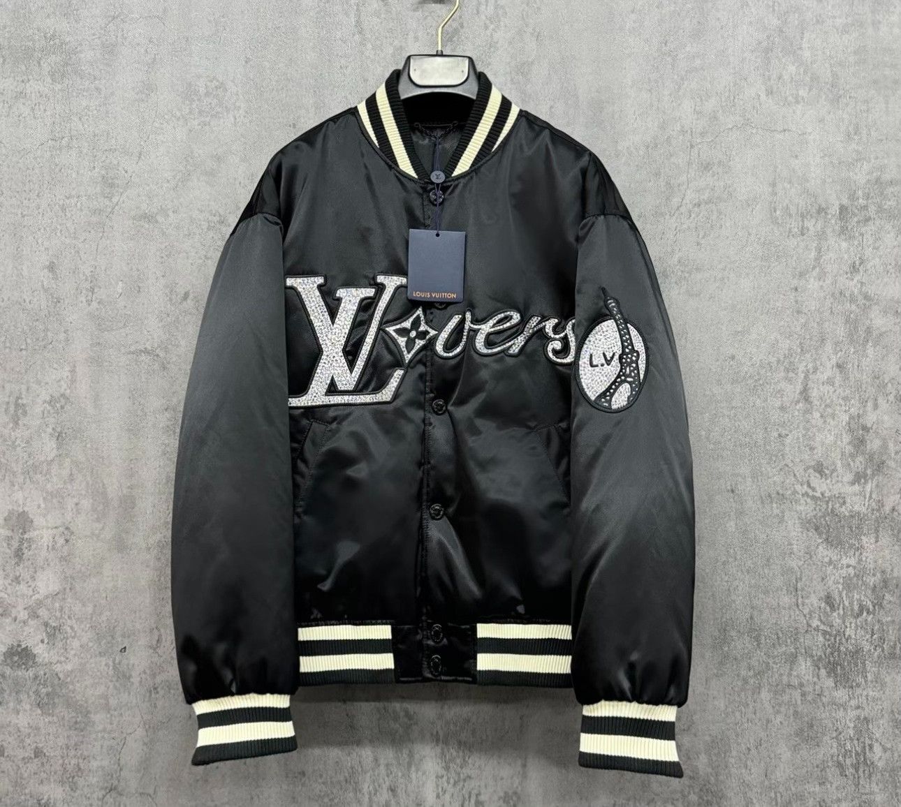 Louis Vuitton Louis Vuitton Rhinestone Lovers Varsity Jacket 44 Size US S / EU 44-46 / 1 - 2 Thumbnail