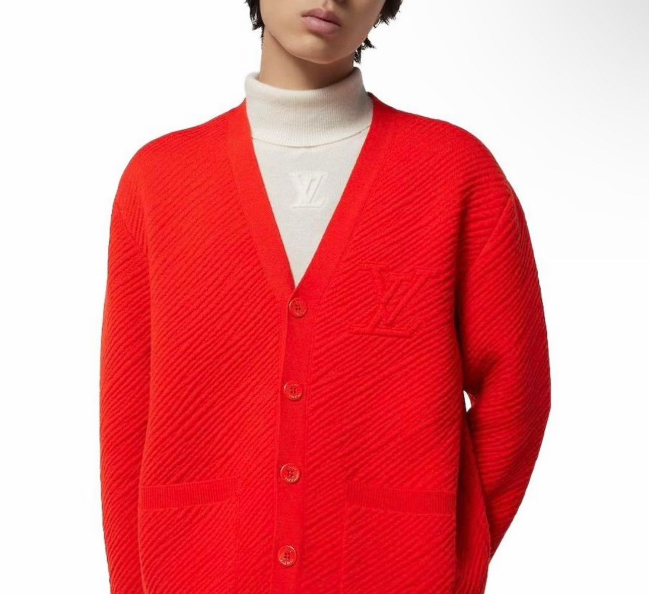 Louis Vuitton Louis Vuitton Embossed LV Logo Cardigan Size M Size US M / EU 48-50 / 2 - 5 Thumbnail