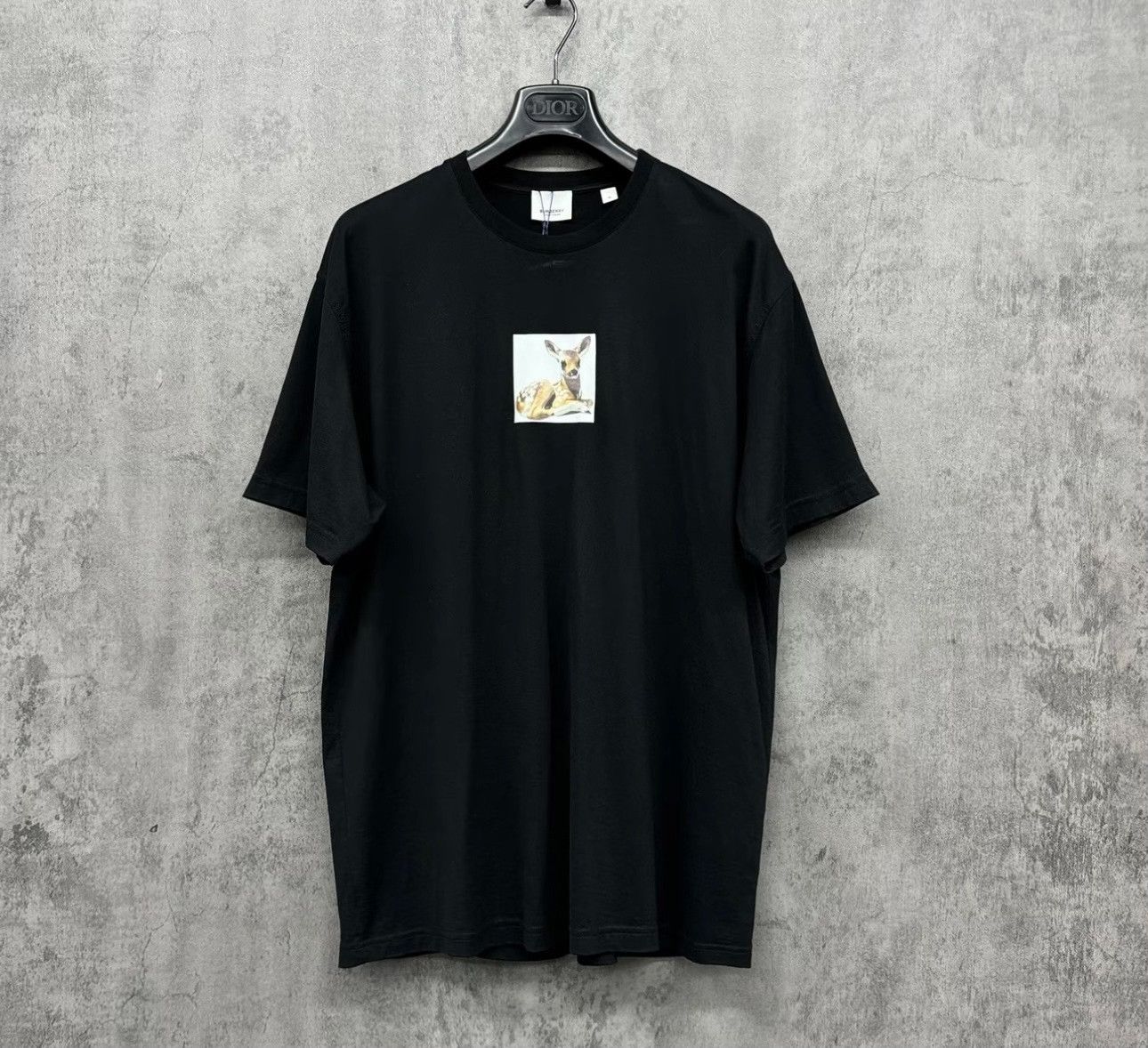 Burberry Burberry Deer Print T-Shirt US M Size US M / EU 48-50 / 2 - 2 Thumbnail