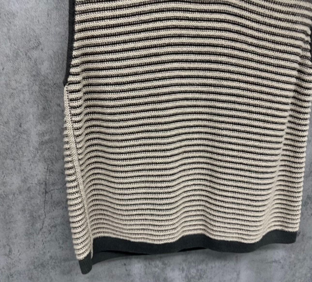 Hermes Hermes Striped Cashmere Blend Knit Vest Size M Size US M / EU 48-50 / 2 - 4 Thumbnail