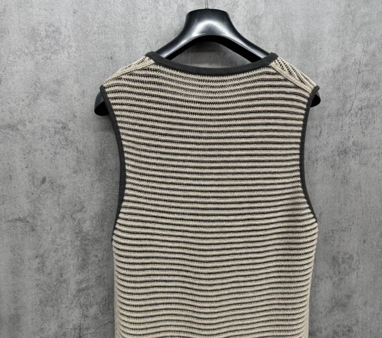 Hermes Hermes Striped Cashmere Blend Knit Vest Size M Size US M / EU 48-50 / 2 - 5 Thumbnail