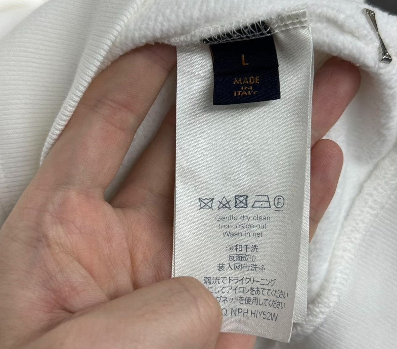 Louis Vuitton Louis Vuitton Staples Edition Sweatshirt L Size US L / EU 52-54 / 3 - 5 Thumbnail