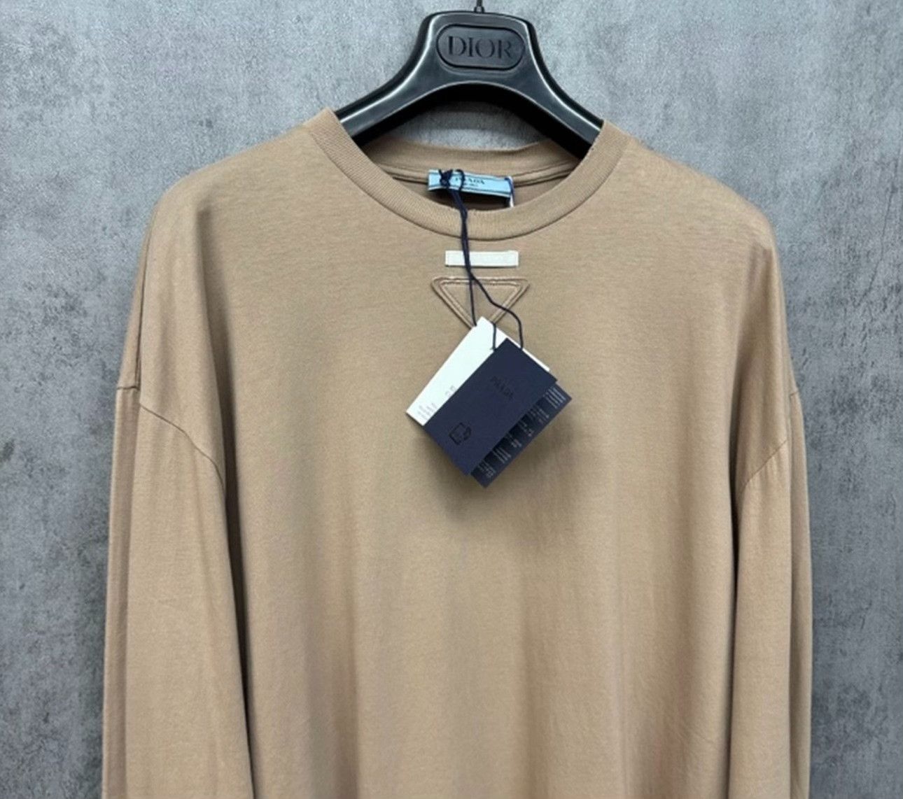 Prada Prada Triangle Logo Long Sleeve T-Shirt XS Size US XS / EU 42 / 0 - 3 Thumbnail