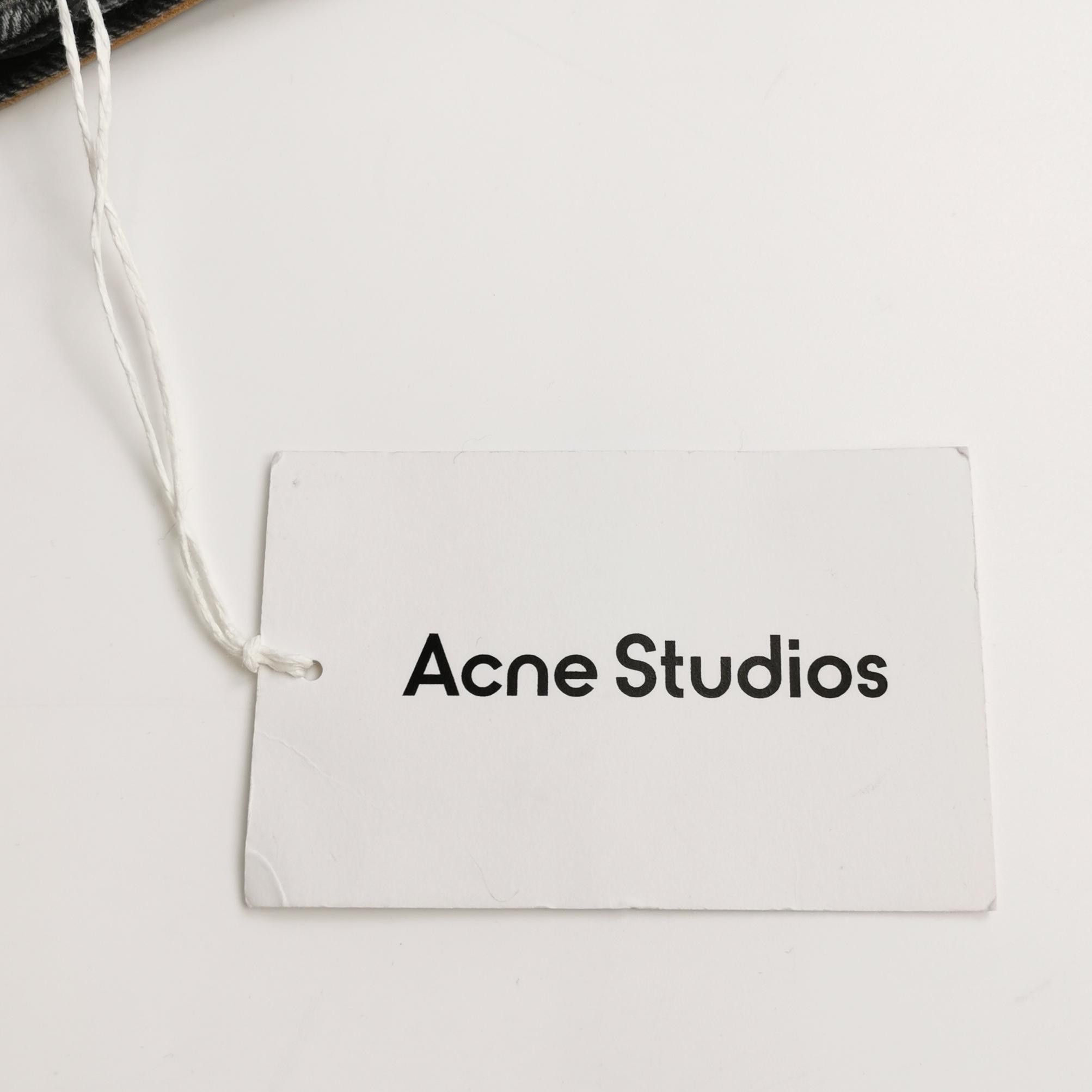 Acne Studios Acne Studios Women 28 Shorts Size 28" / US 6 / IT 42 - 4 Thumbnail