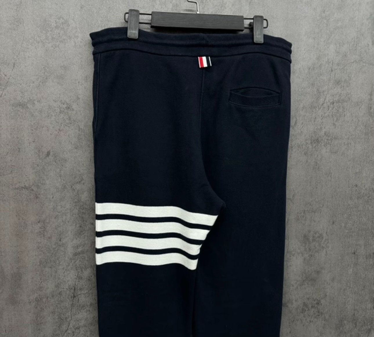 Thom Browne Thom Browne 4-Bar Stripe Sweatpants Size 3 Size US 34 / EU 50 - 3 Thumbnail