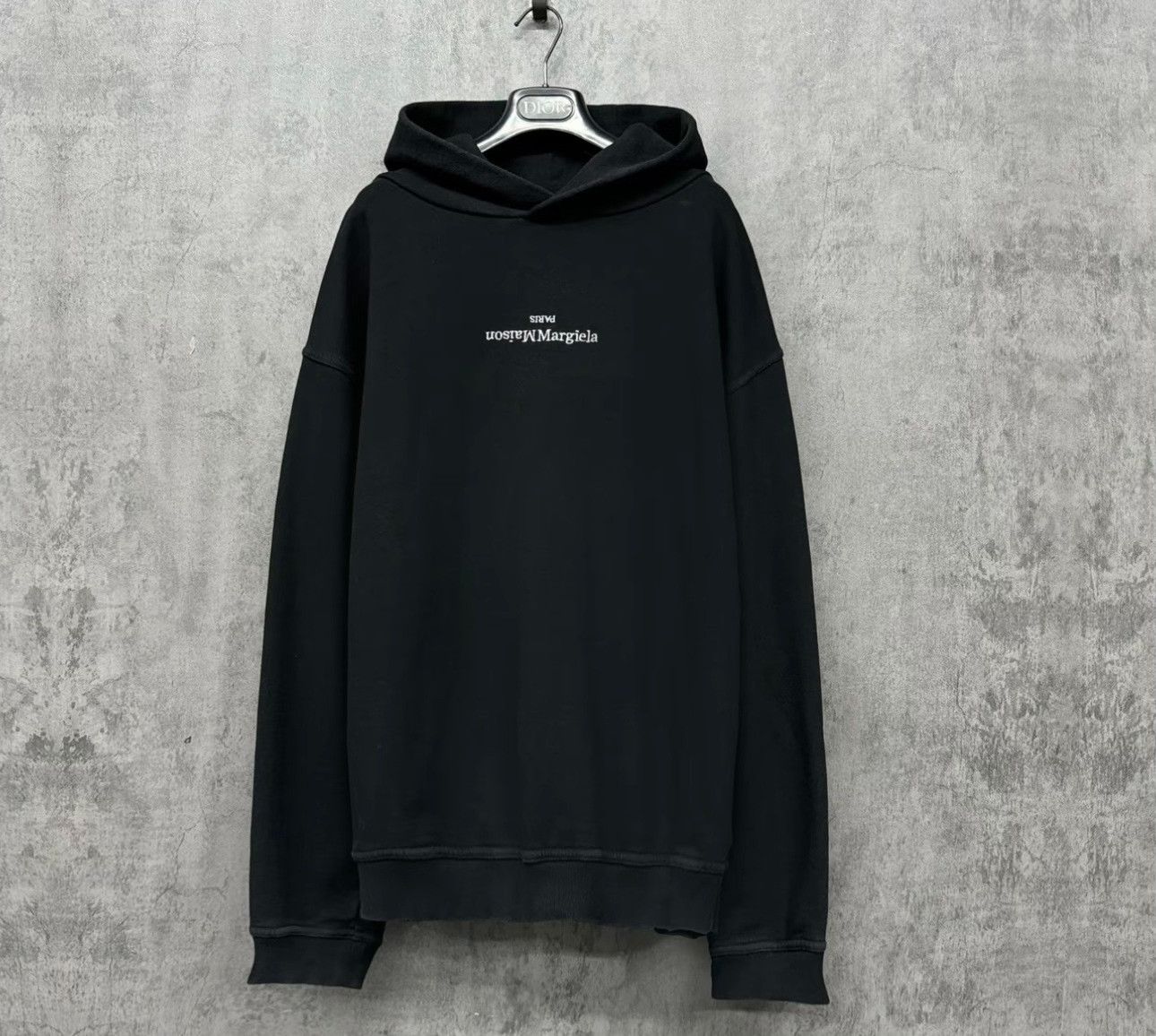 Maison Margiela Maison Margiela Upside Down Logo Hoodie Size 50 Size US M / EU 48-50 / 2 - 2 Thumbnail