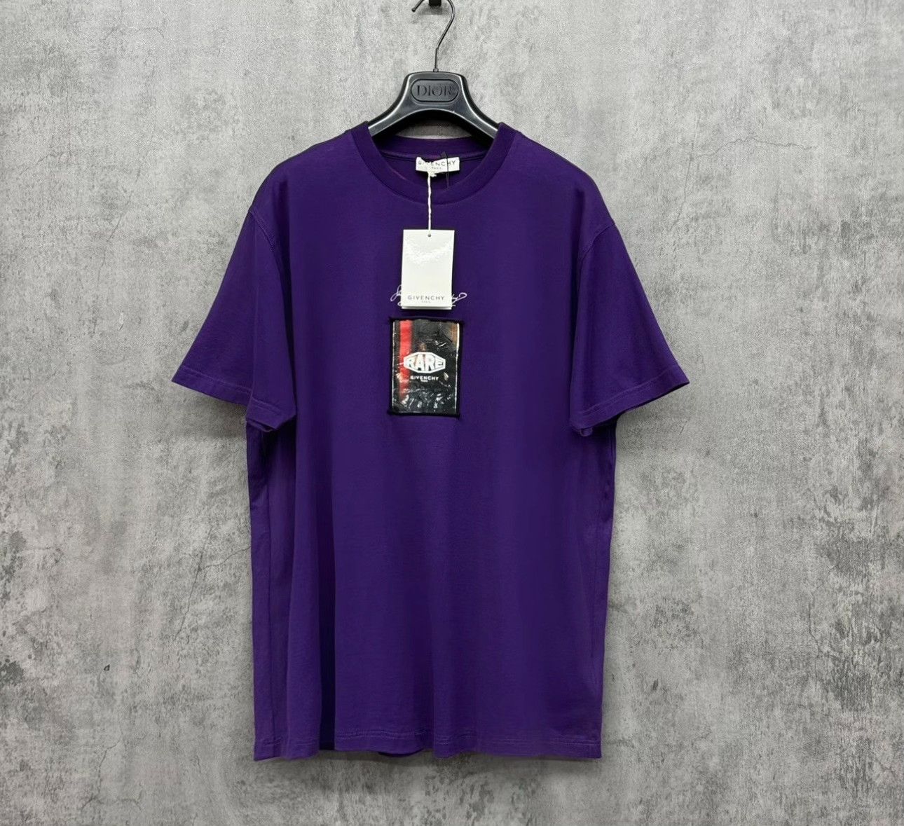 Givenchy Givenchy Graphic Logo T-Shirt XS Size US XS / EU 42 / 0 - 2 Thumbnail