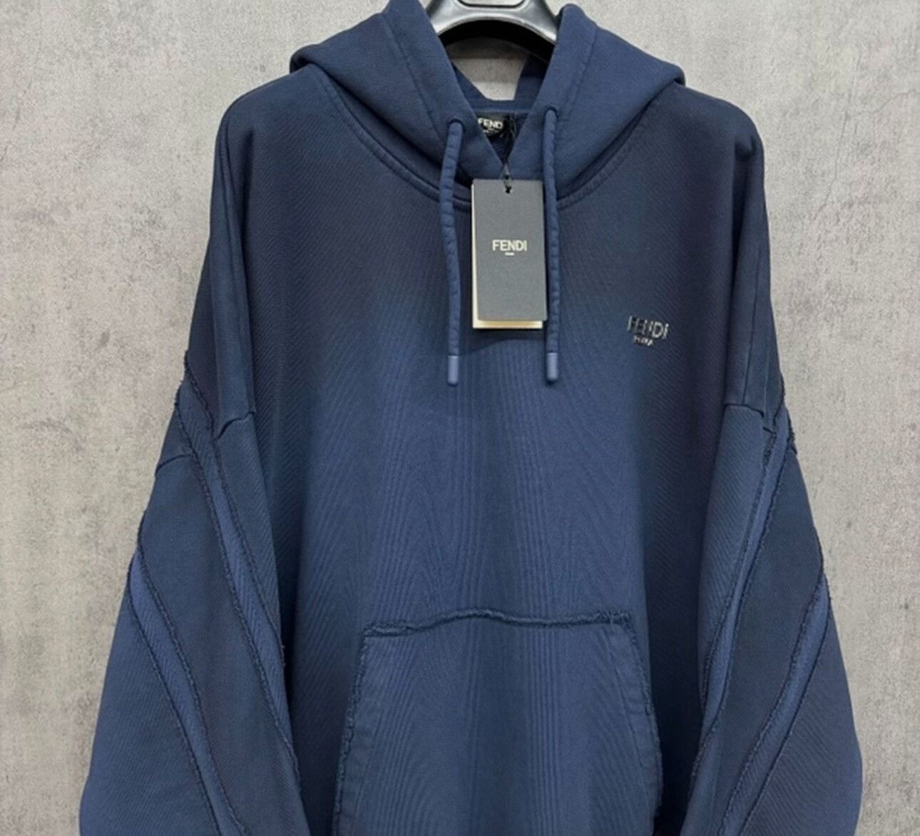 Fendi Fendi Metal Logo Washed Hoodie M Size US M / EU 48-50 / 2 - 3 Thumbnail