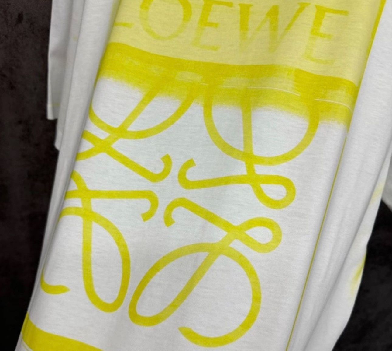 Loewe Loewe Tie-Dye Anagram Logo T-Shirt S Size US S / EU 44-46 / 1 - 4 Thumbnail
