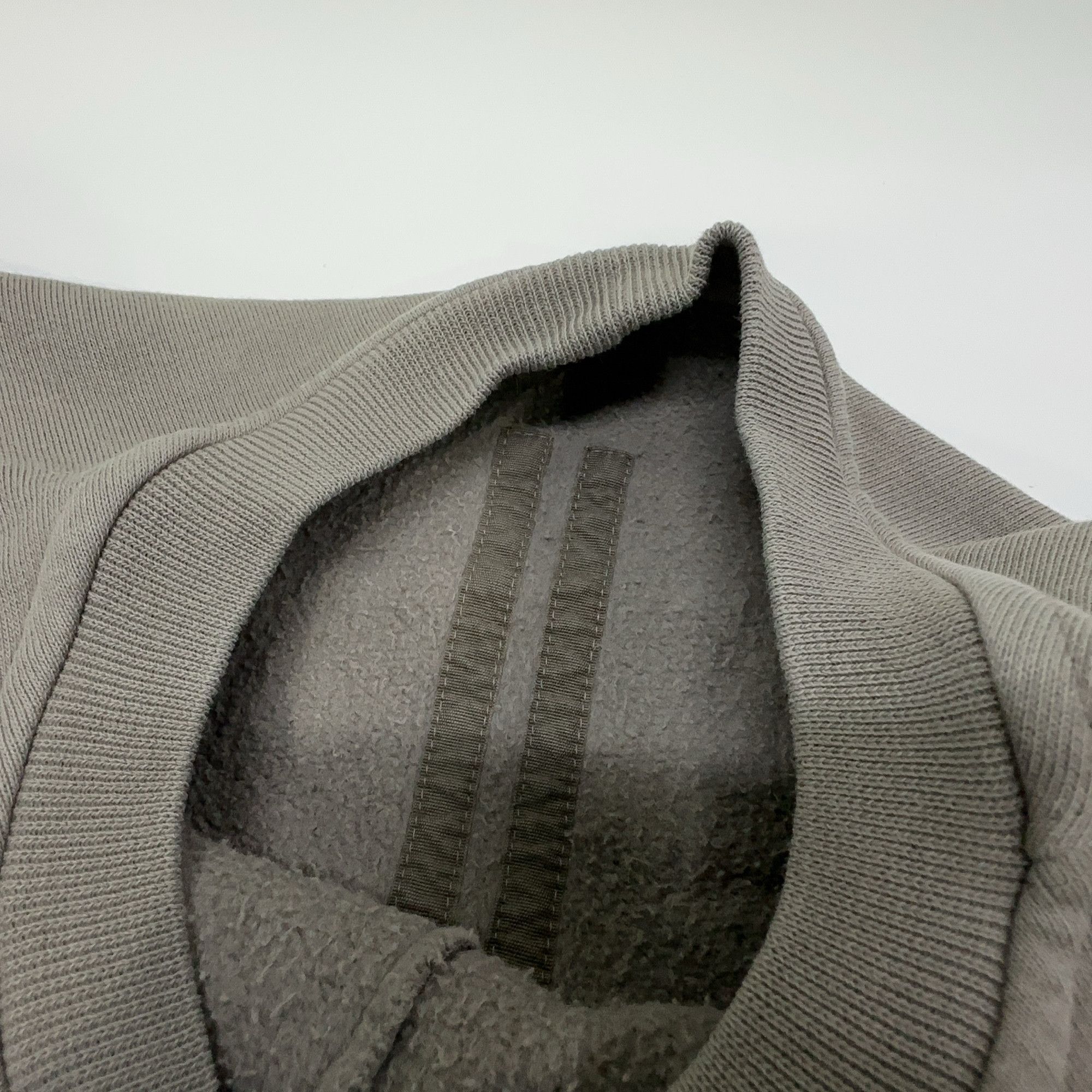 Rick Owens Drkshdw Rick Owens DRKSHDW Pentagram Stitch Sweatshirt ONE SIZE Size US M / EU 48-50 / 2 - 4 Thumbnail