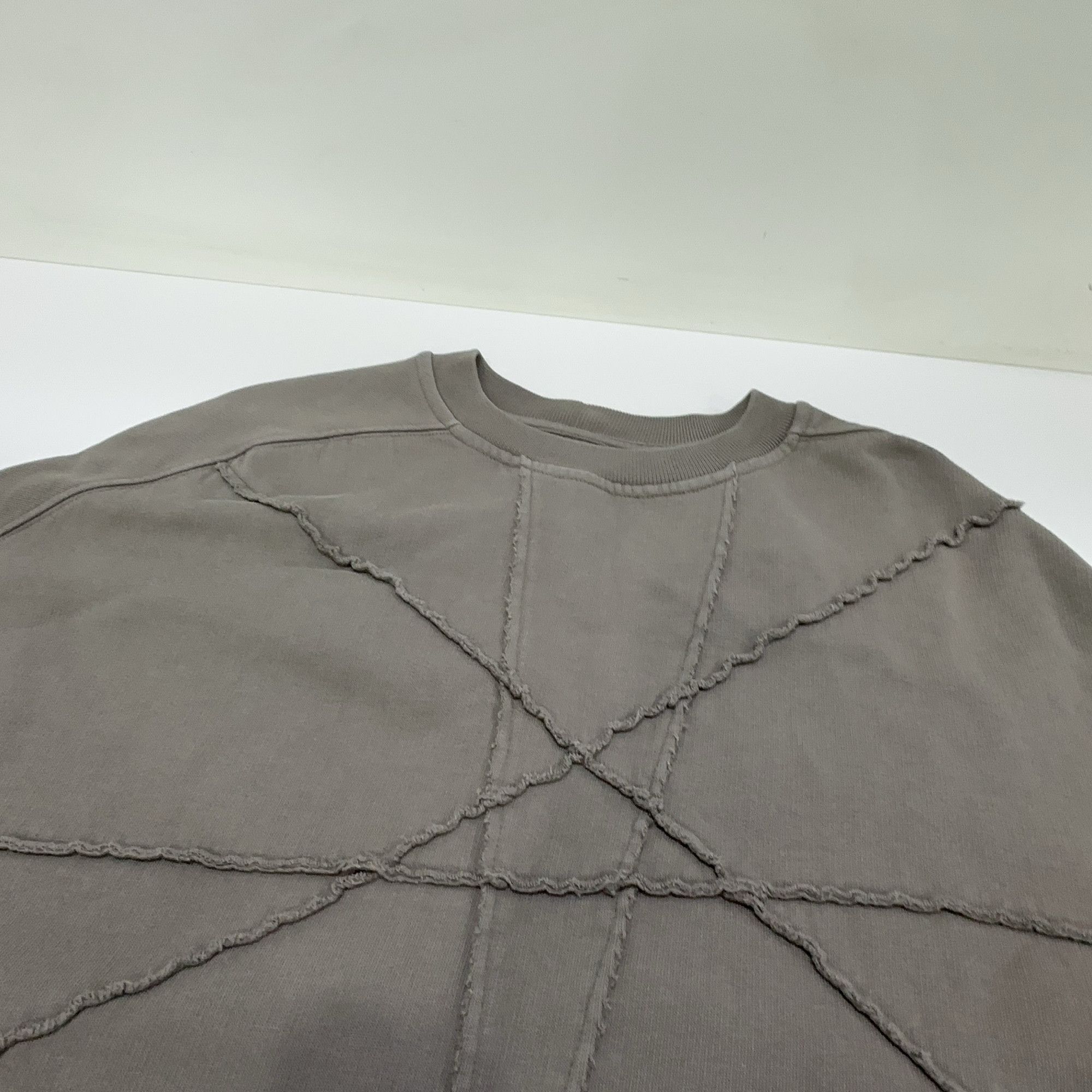 Rick Owens Drkshdw Rick Owens DRKSHDW Pentagram Stitch Sweatshirt ONE SIZE Size US M / EU 48-50 / 2 - 6 Thumbnail