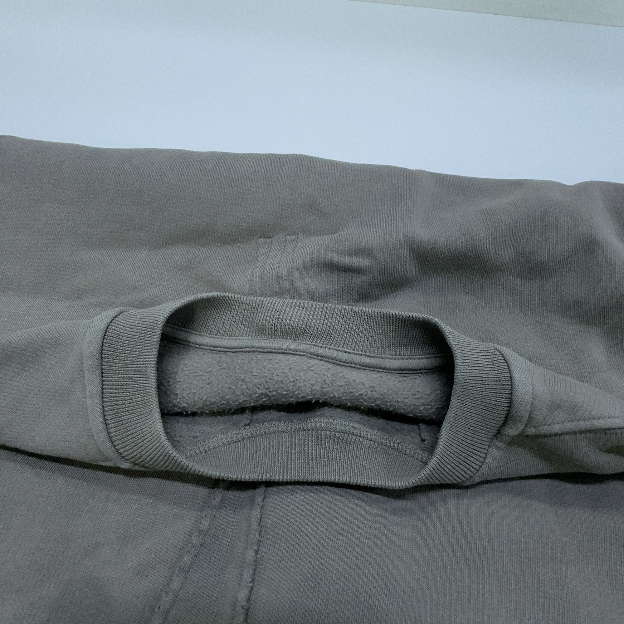 Rick Owens Drkshdw Rick Owens DRKSHDW Pentagram Stitch Sweatshirt ONE SIZE Size US M / EU 48-50 / 2 - 5 Thumbnail