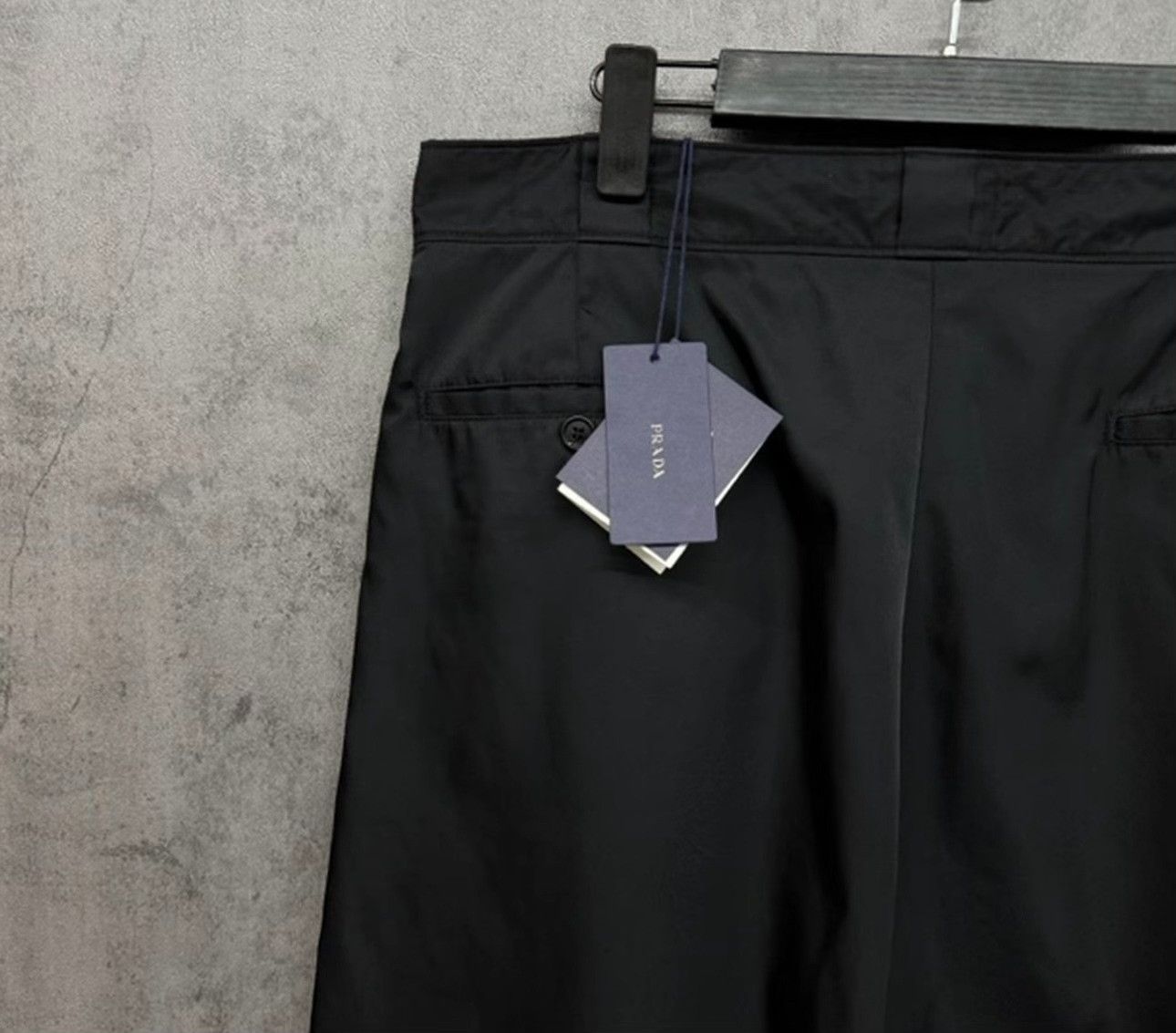 Prada Prada Triangle Logo Nylon Shorts 50 Size US 34 / EU 50 - 4 Thumbnail