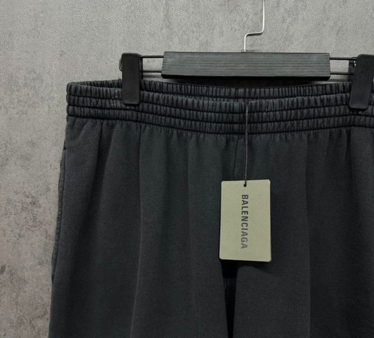 Balenciaga Balenciaga Embroidered Logo Washed Shorts L Size US 34 / EU 50 - 4 Thumbnail