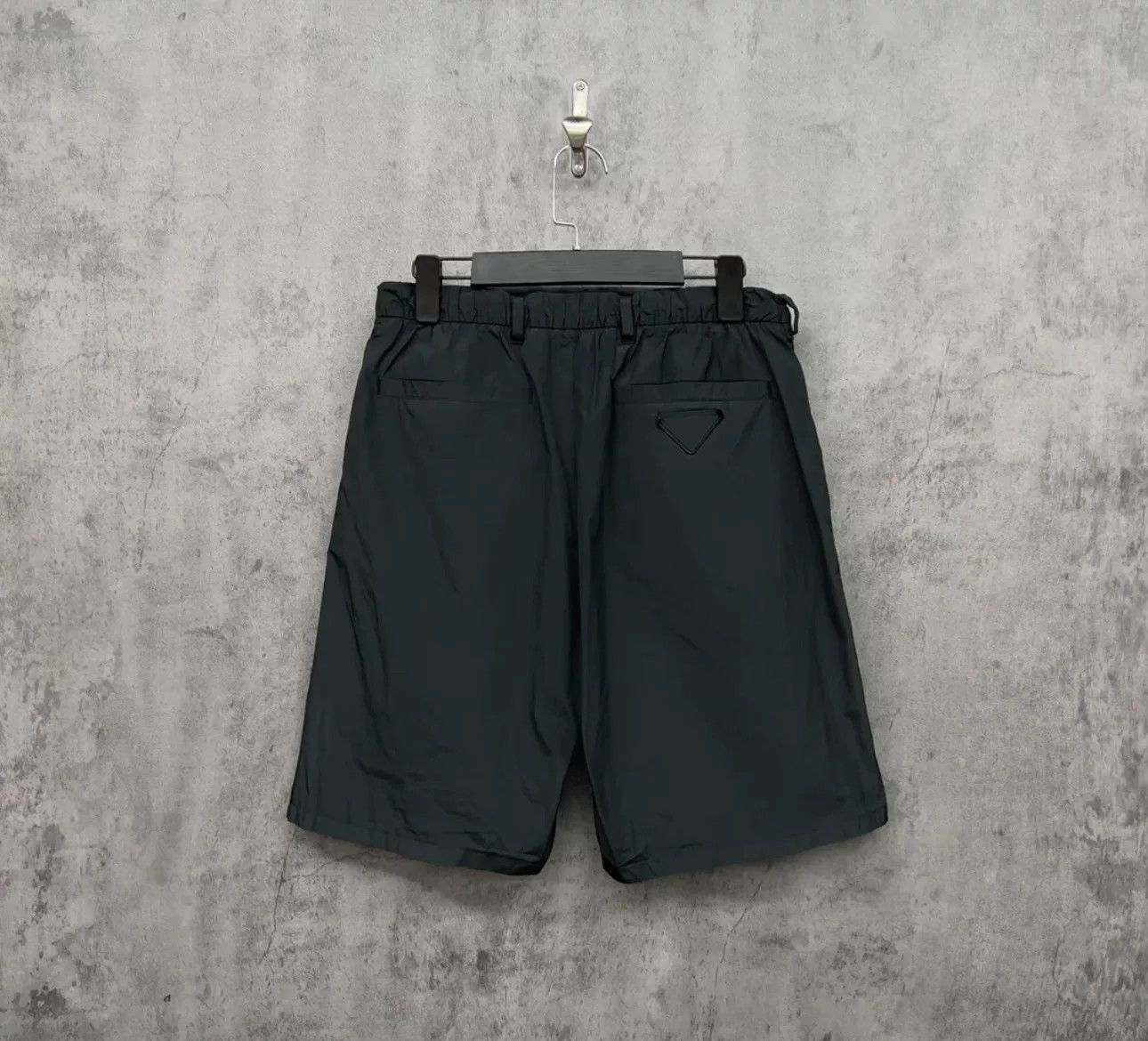 Prada Prada Triangle Logo Nylon Shorts 46 Size US 30 / EU 46 - 2 Thumbnail
