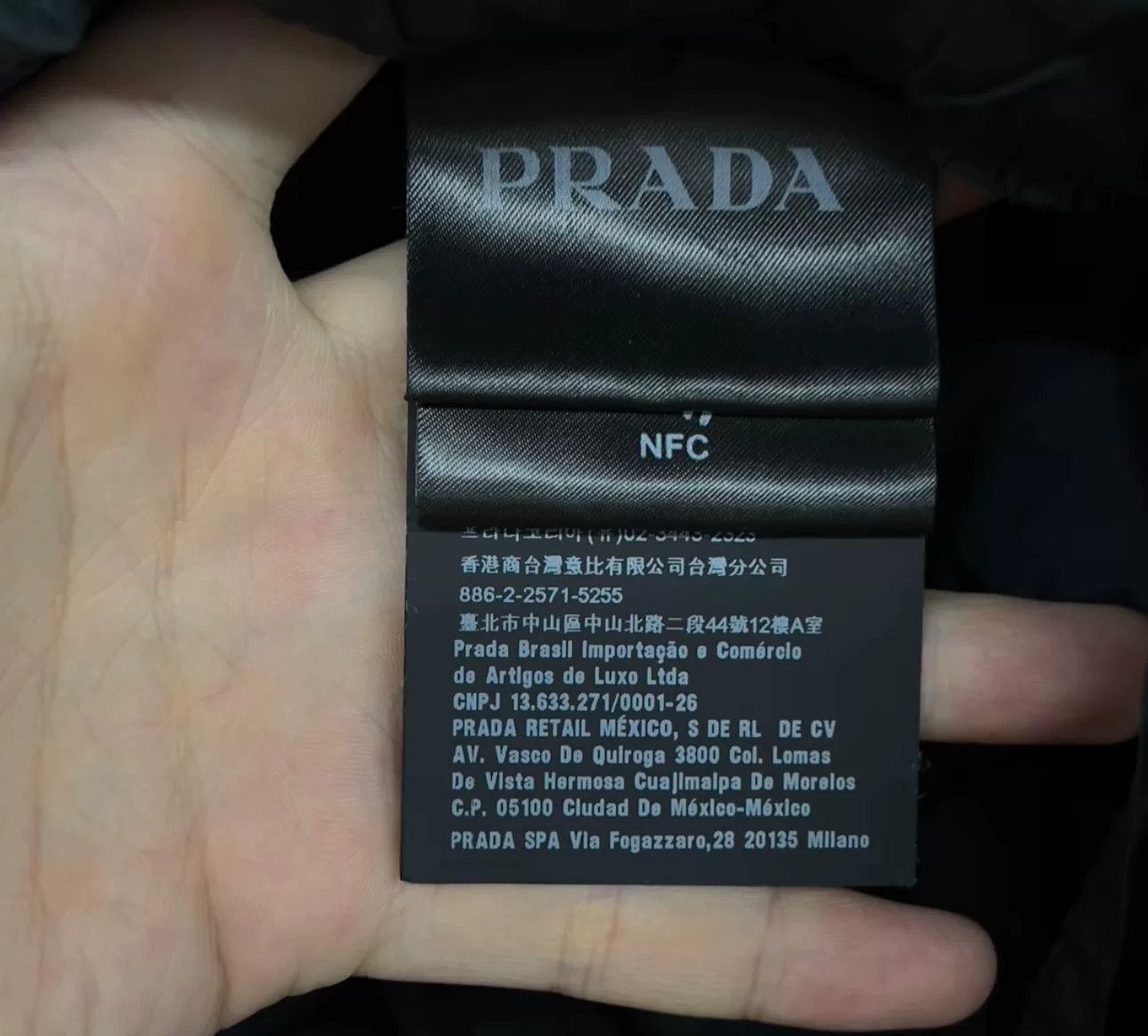 Prada Prada Triangle Logo Nylon Shorts 46 Size US 30 / EU 46 - 5 Thumbnail