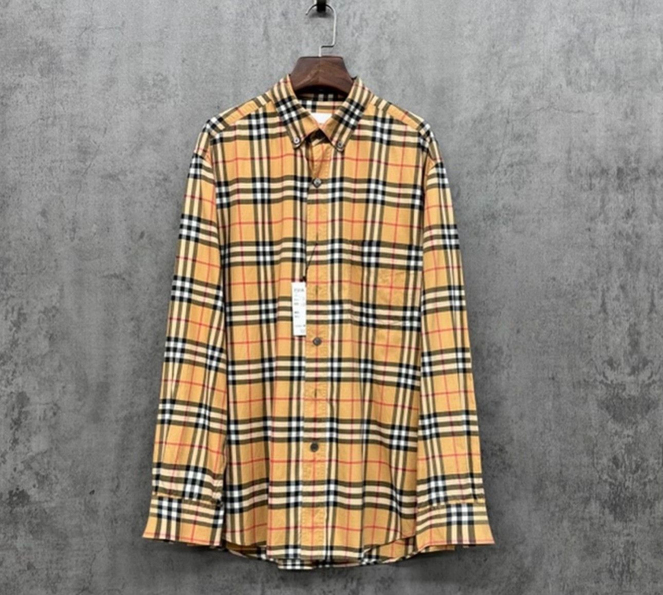 Burberry Burberry Classic Nova Check Shirt L Size US L / EU 52-54 / 3 - 2 Thumbnail