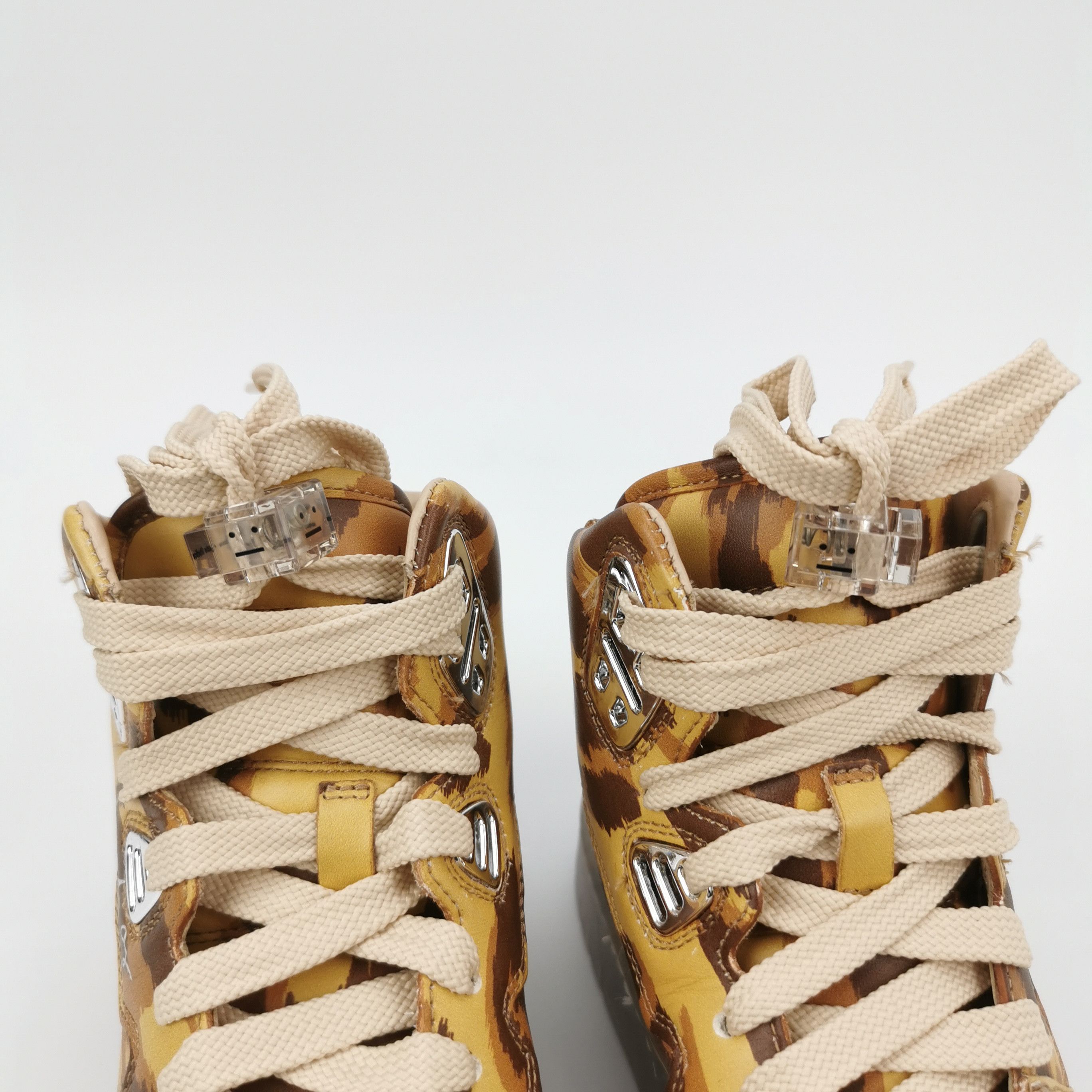 Acne Studios Acne Studios Women 5 Lowtop Sneakers Size US 5 / IT 35 - 6 Thumbnail