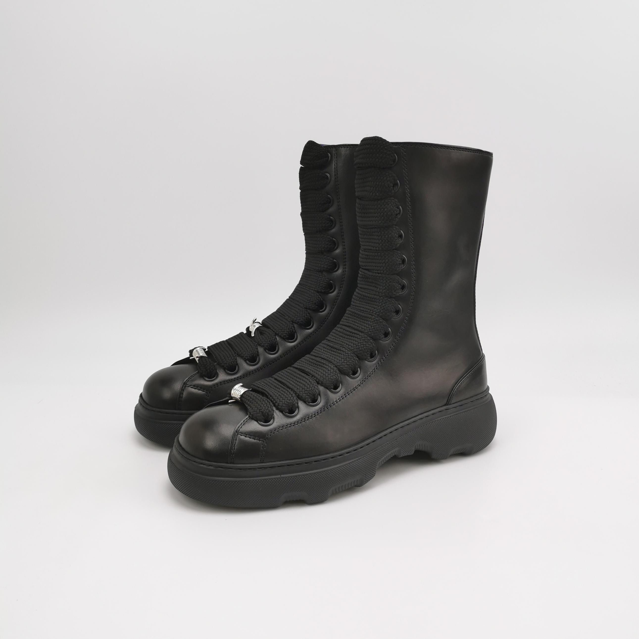 Burberry Burberry Men 10 Boots Size US 10 / EU 43 - 2 Thumbnail