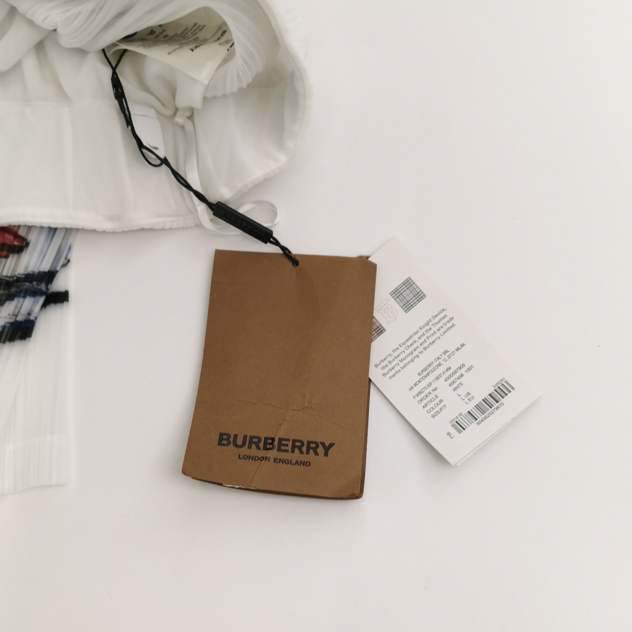 Burberry Burberry Men 34 Shorts Size US 34 / EU 50 - 4 Thumbnail