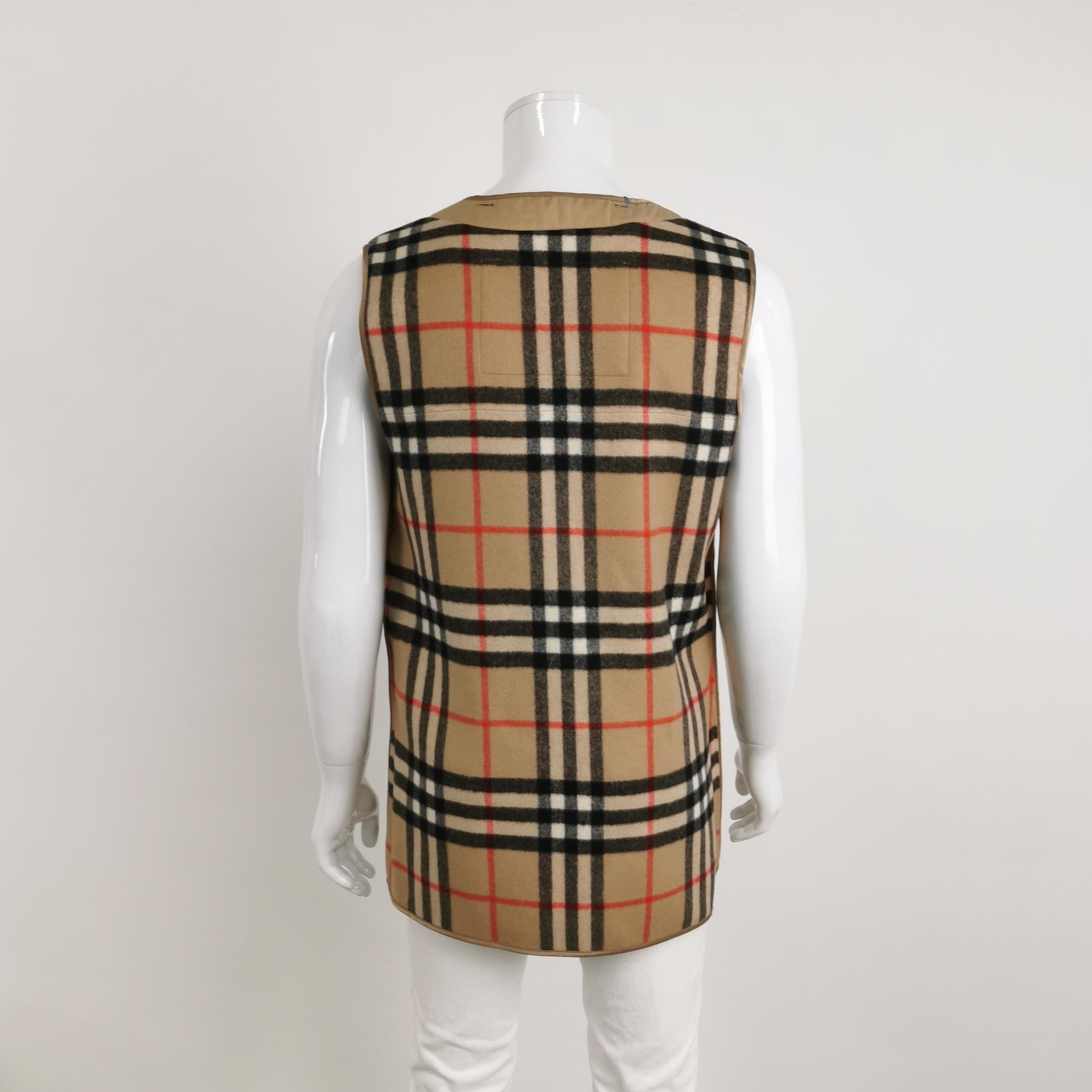 Burberry Burberry Men m Vests Size US M / EU 48-50 / 2 - 2 Thumbnail