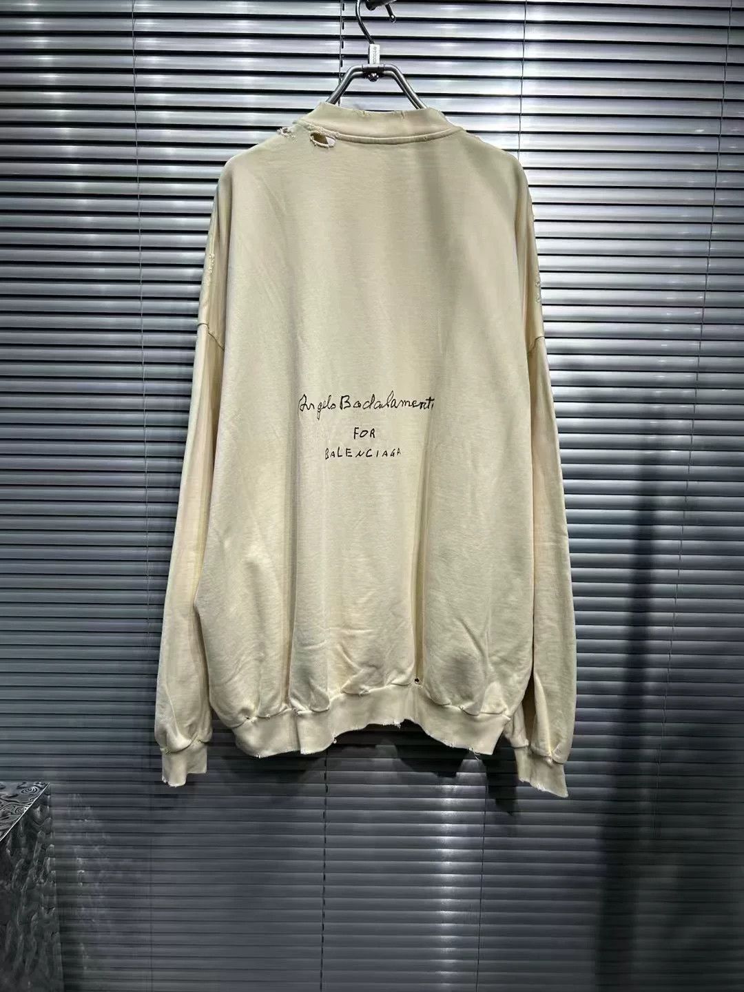 Balenciaga Balenciaga Music Sheet Print Sweatshirt Size 2 Size US M / EU 48-50 / 2 - 3 Thumbnail