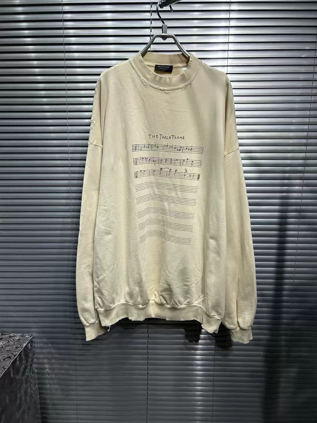 Balenciaga Balenciaga Music Sheet Print Sweatshirt Size 2 Size US M / EU 48-50 / 2 - 2 Thumbnail