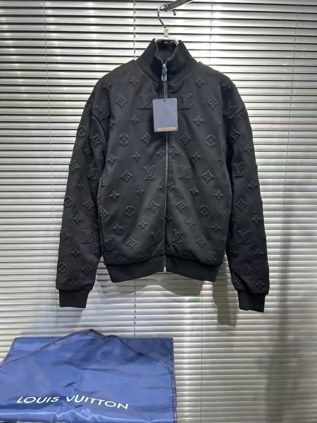 Louis Vuitton Louis Vuitton Monogram Embossed Zip Jacket XS Size US XS / EU 42 / 0 - 2 Thumbnail