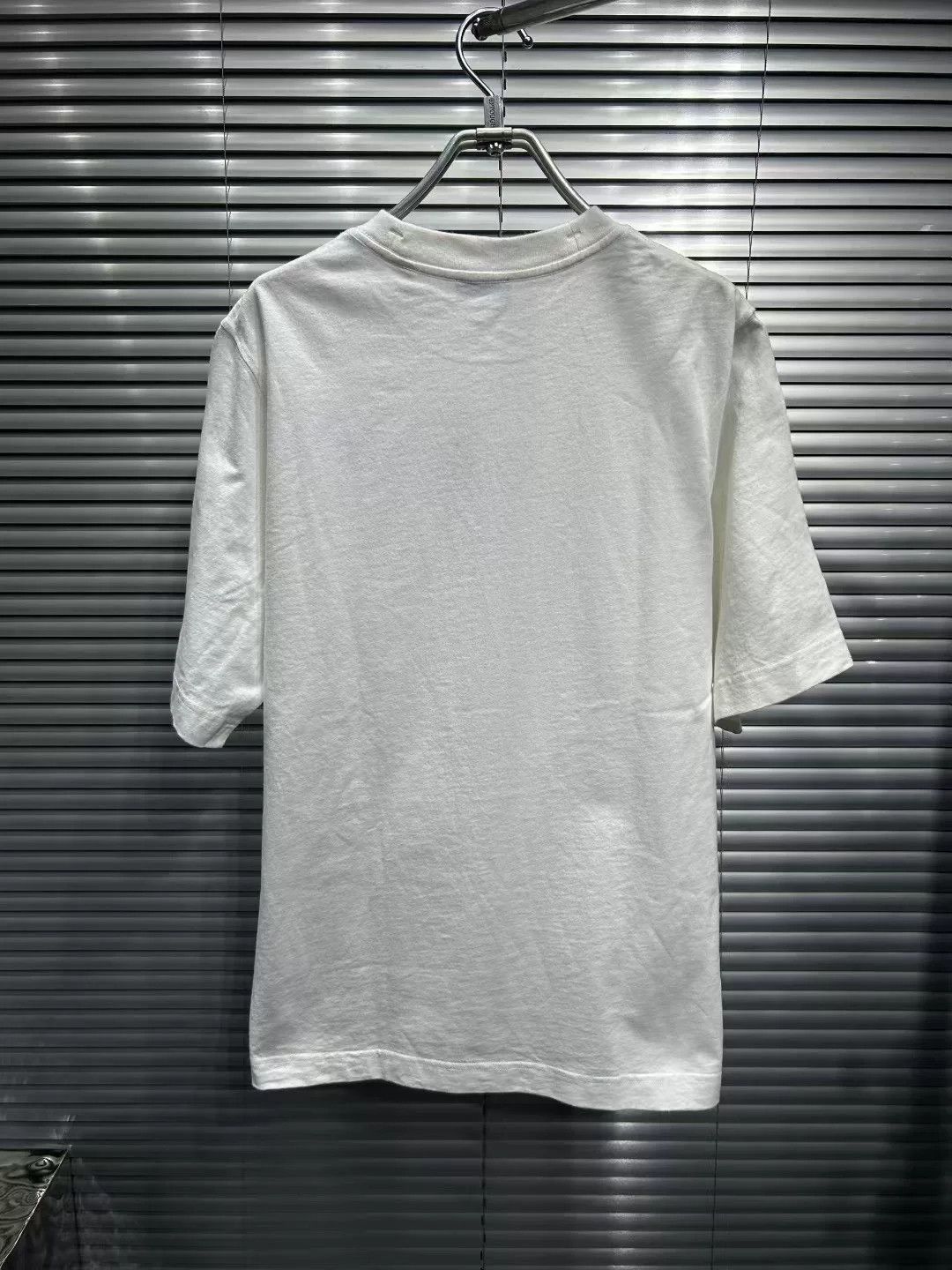 Burberry Burberry Rose Embroidery T-Shirt Size M Size US M / EU 48-50 / 2 - 3 Thumbnail