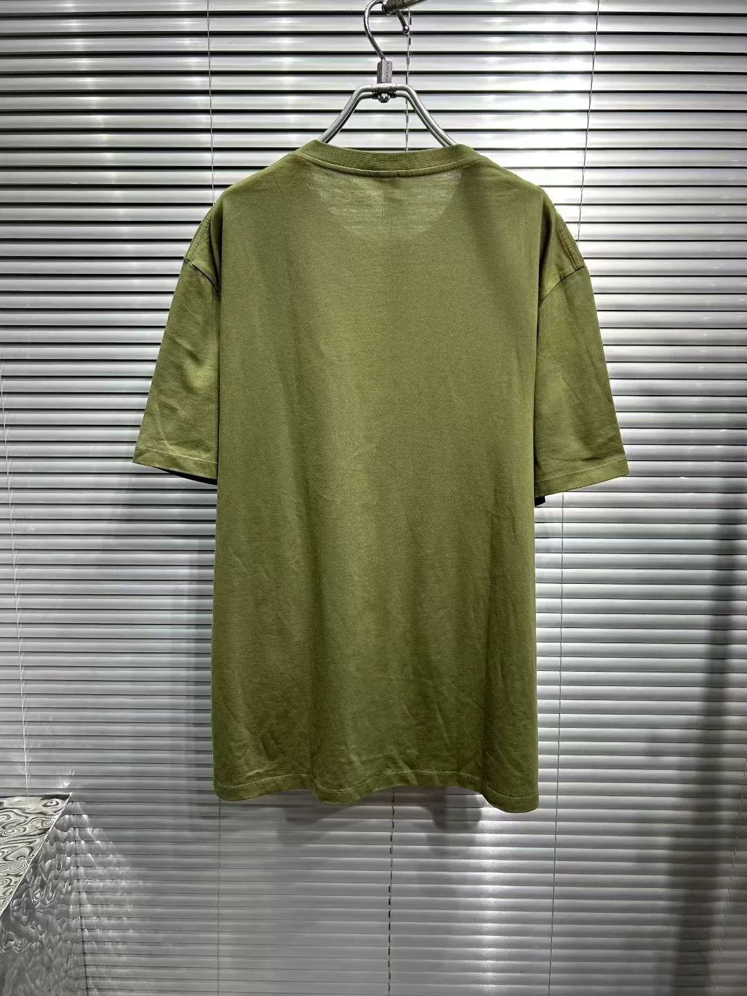 Loewe Loewe Embroidered Pocket Logo T-Shirt Size L Size US L / EU 52-54 / 3 - 3 Thumbnail
