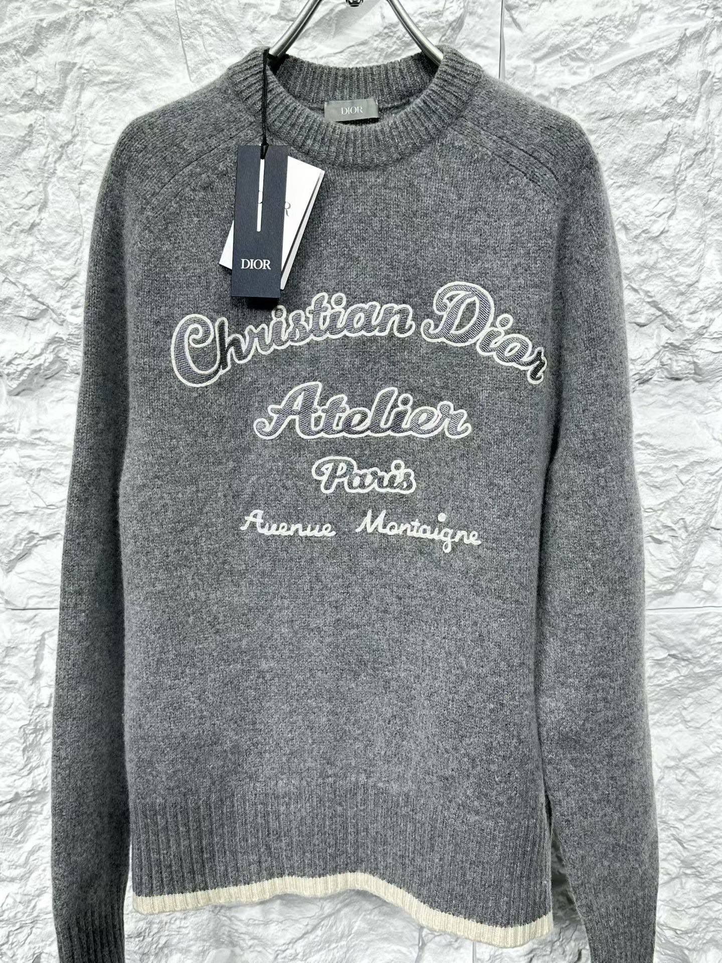 Dior Dior Atelier Embroidered Virgin Wool Sweater S Size US S / EU 44-46 / 1 - 4 Thumbnail