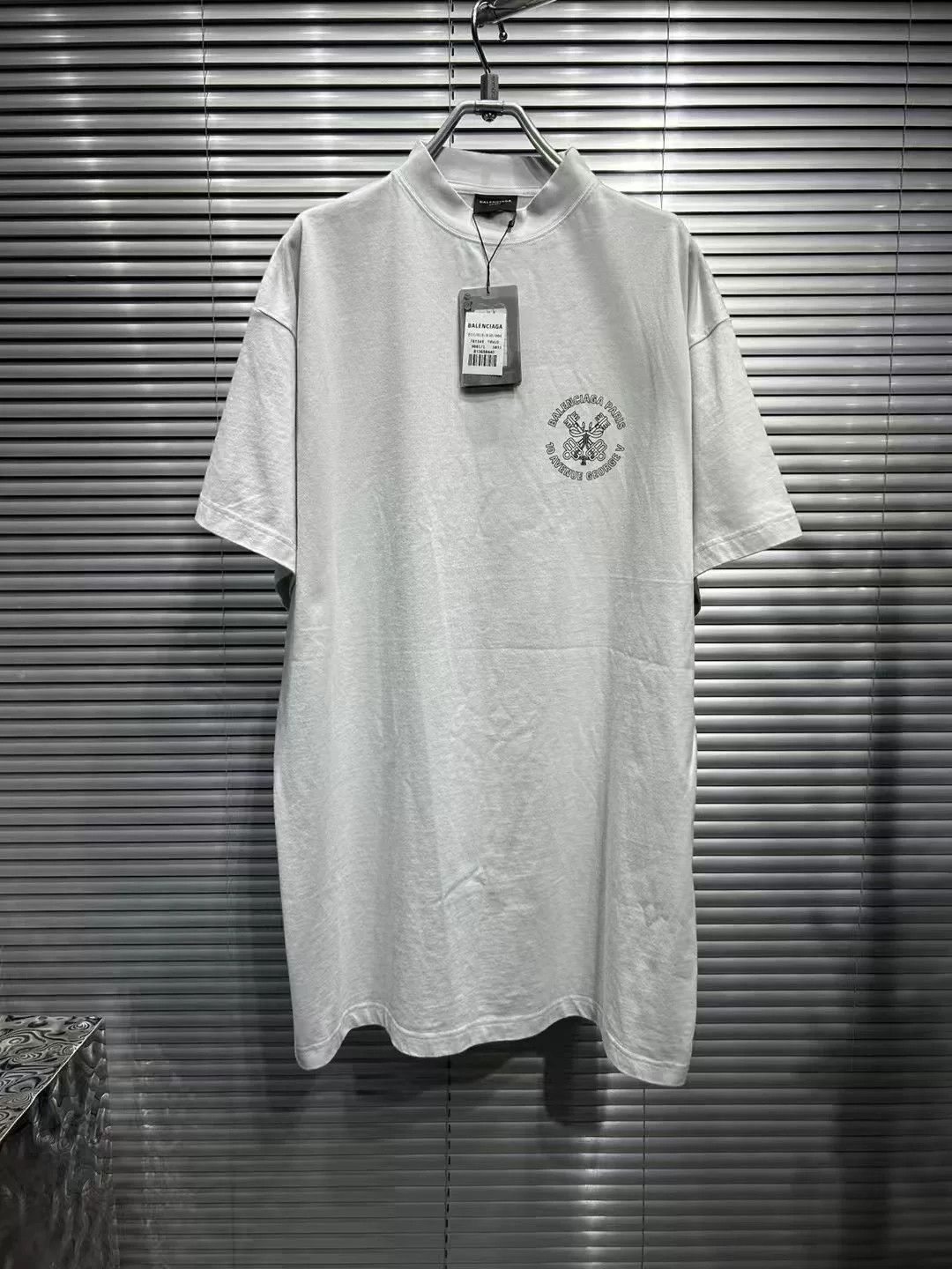 Balenciaga Balenciaga Logo Print Key T-Shirt Size 1 Size US S / EU 44-46 / 1 - 2 Thumbnail