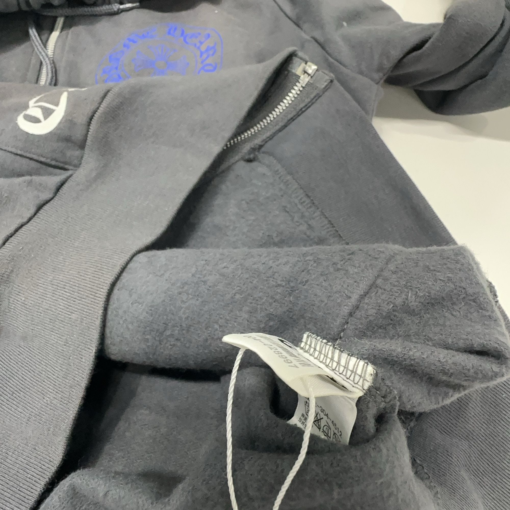 Chrome Hearts Chrome Hearts Blue Cross Zip-Up Hoodie Size M Size US M / EU 48-50 / 2 - 3 Thumbnail