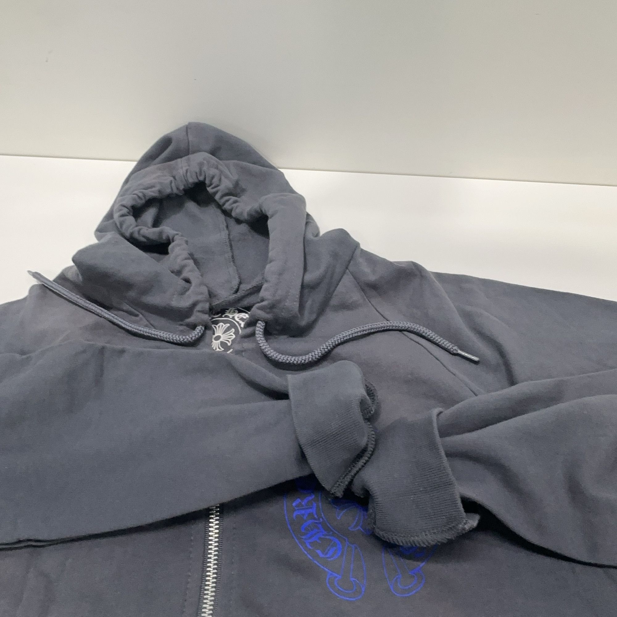 Chrome Hearts Chrome Hearts Blue Cross Zip-Up Hoodie Size M Size US M / EU 48-50 / 2 - 10 Thumbnail