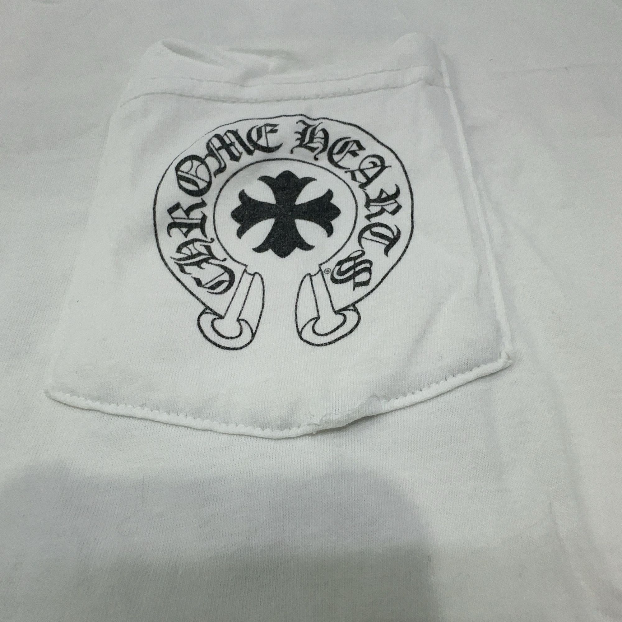 Chrome Hearts Chrome Hearts Hollywood Script Pocket T-Shirt Size L Size US L / EU 52-54 / 3 - 11 Thumbnail