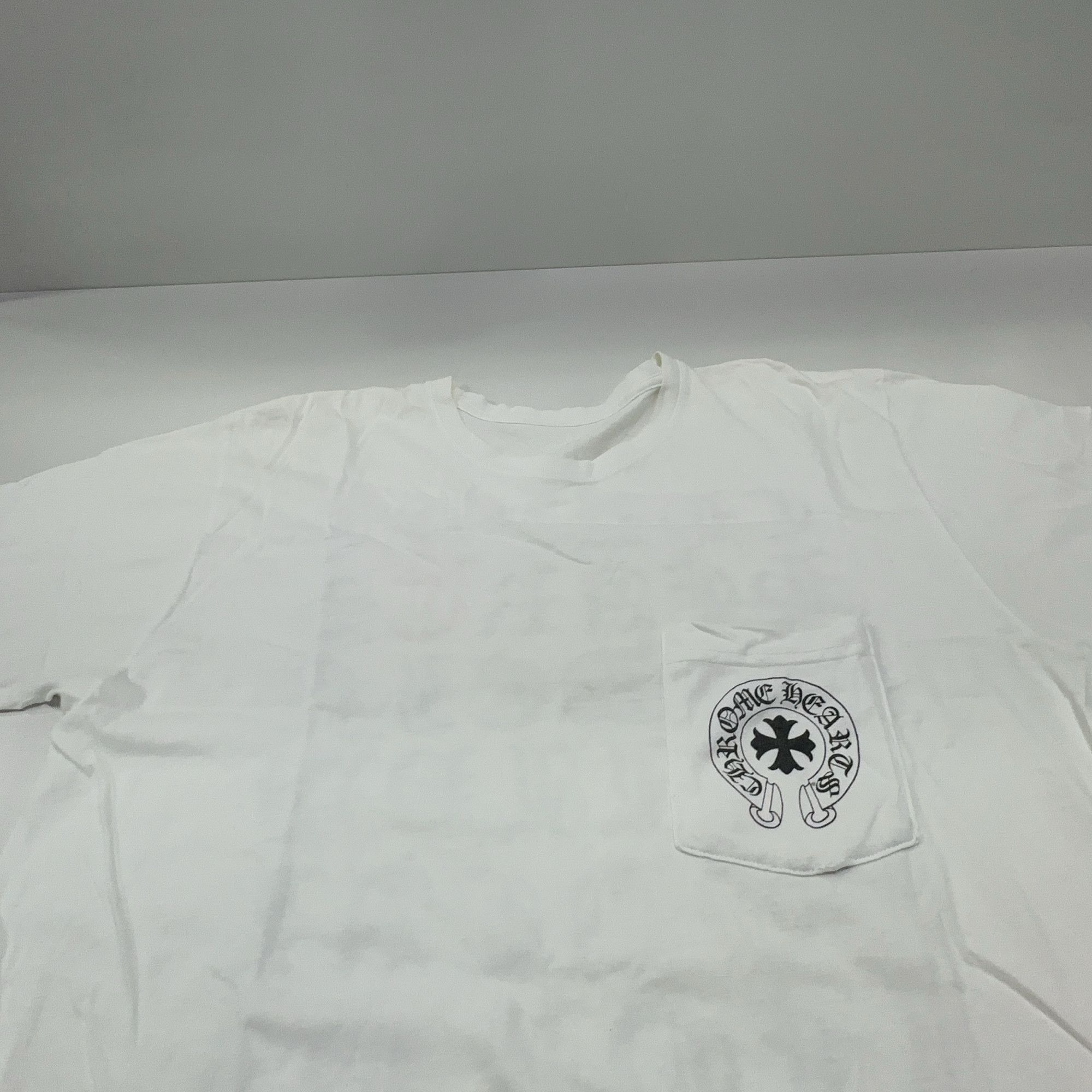 Chrome Hearts Chrome Hearts Hollywood Script Pocket T-Shirt Size L Size US L / EU 52-54 / 3 - 12 Thumbnail